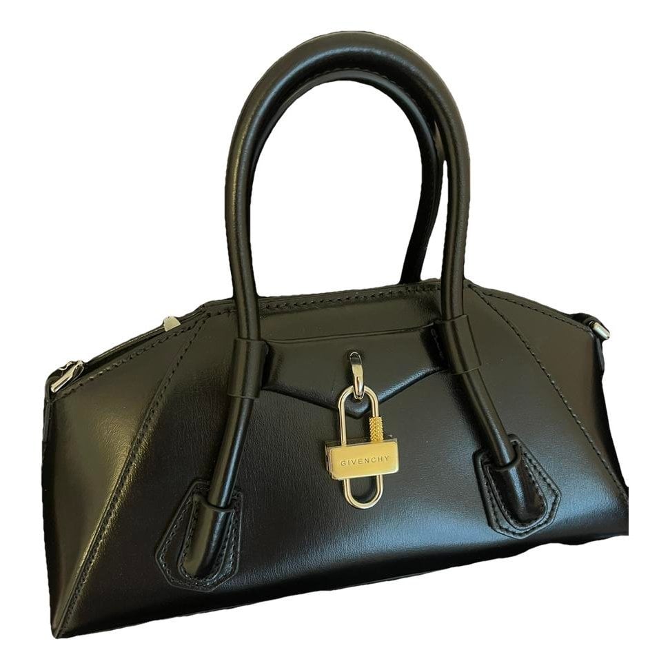 Antigona leather handbag