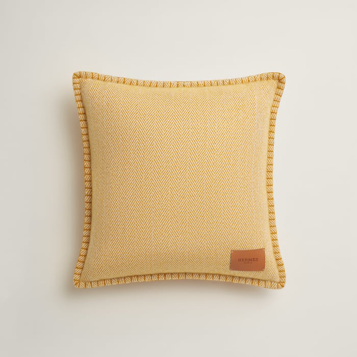 Ambre Swing Pillow