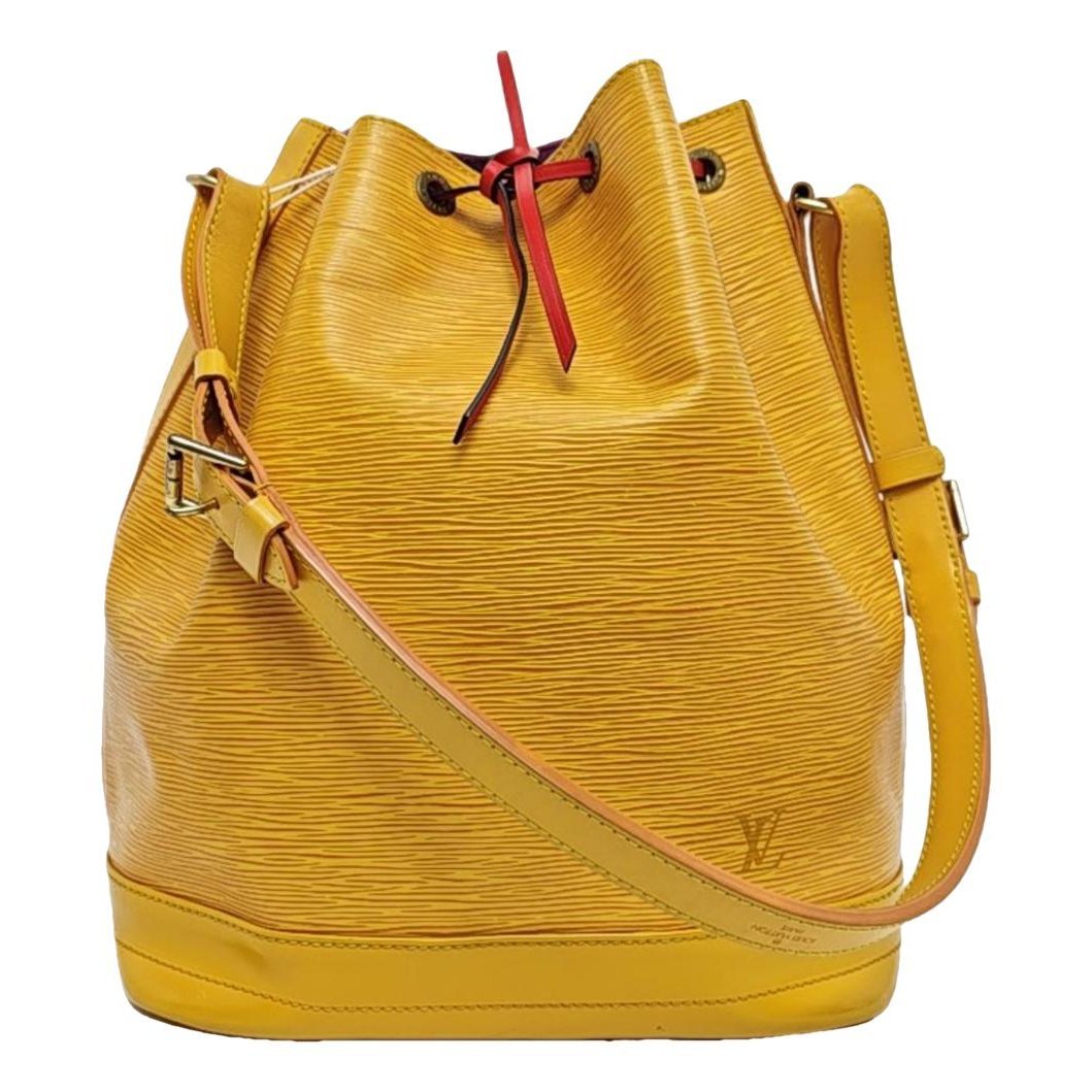 Noé leather handbag