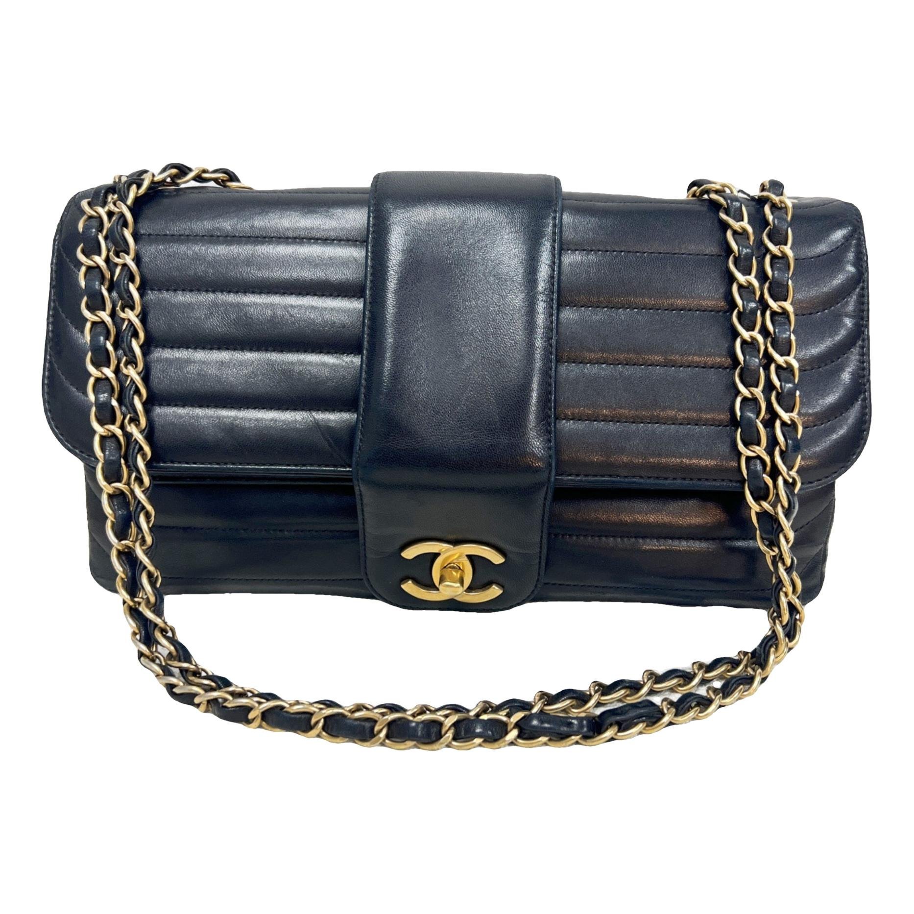 Timeless/Classique leather crossbody bag