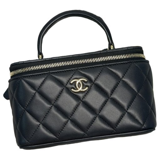 Vanity leather handbag