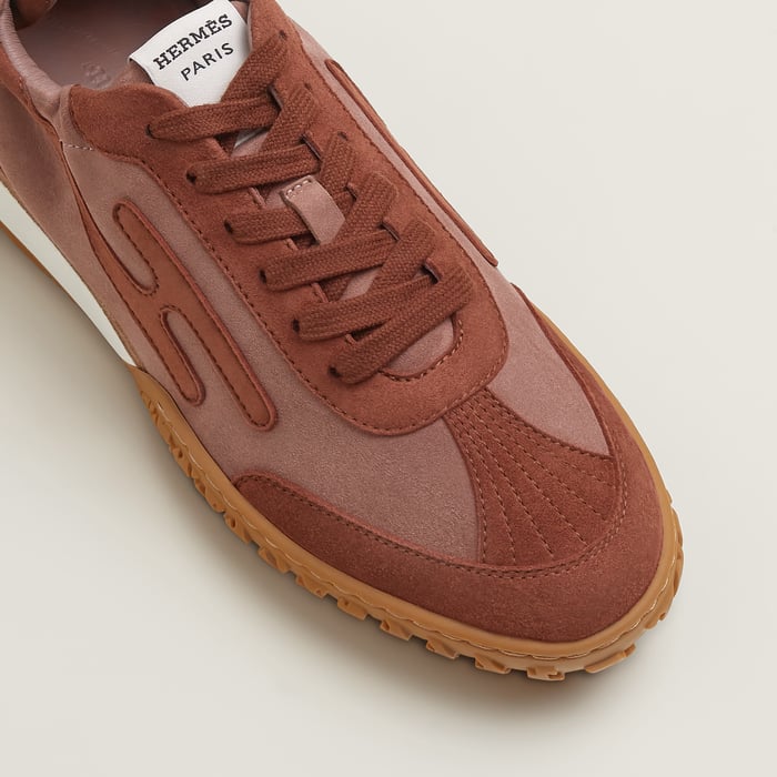 Jet Sneaker