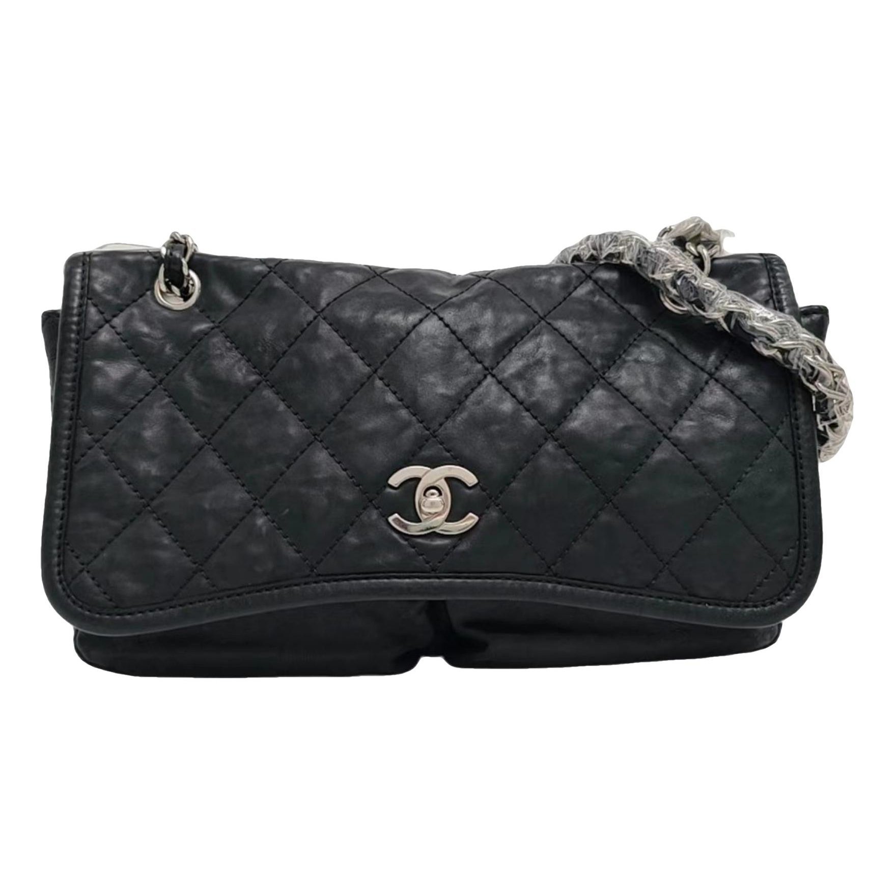 Timeless/Classique leather crossbody bag