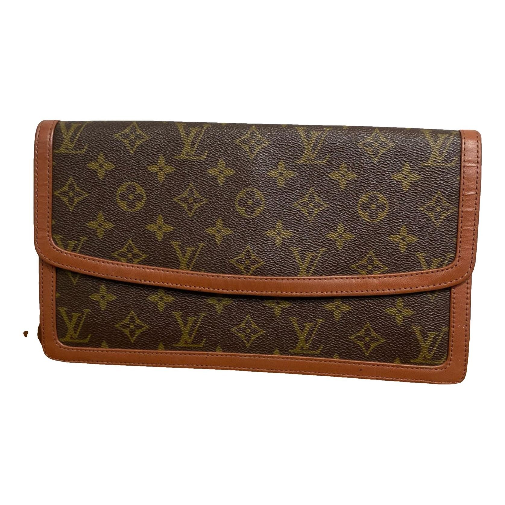 Patent leather handbag