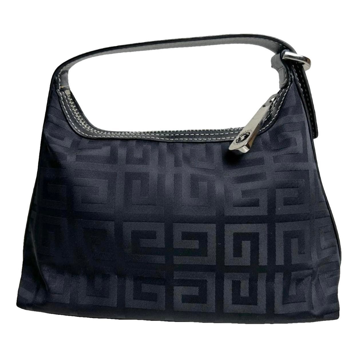 Cloth clutch bag