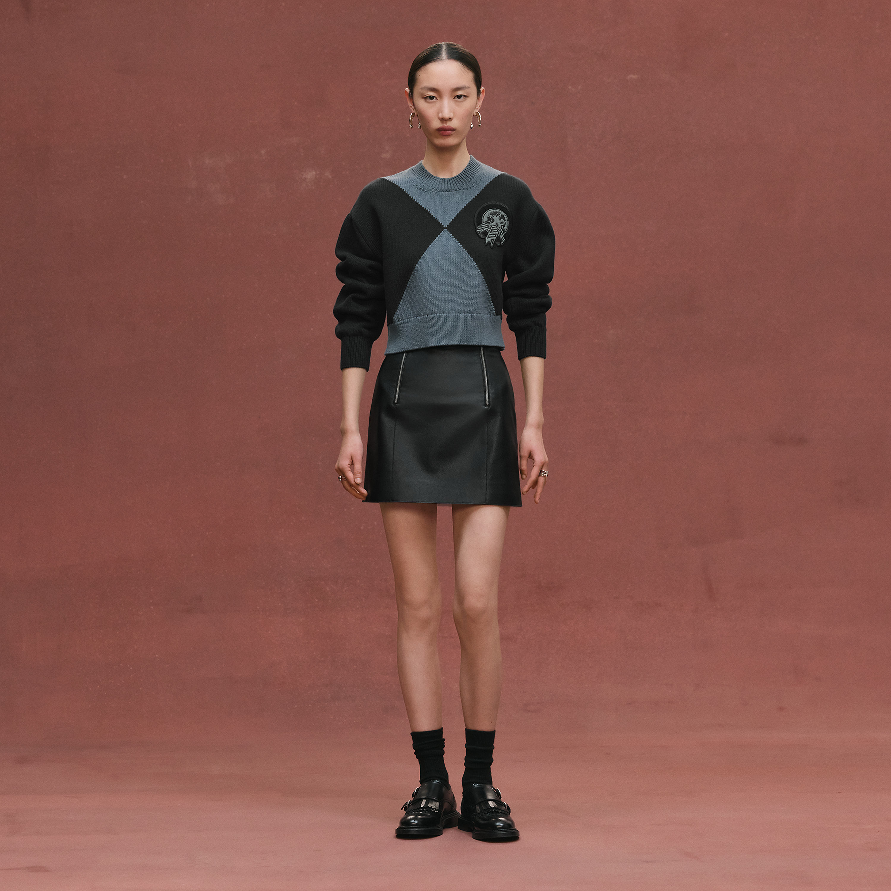 Cashmere long-sleeve sweater