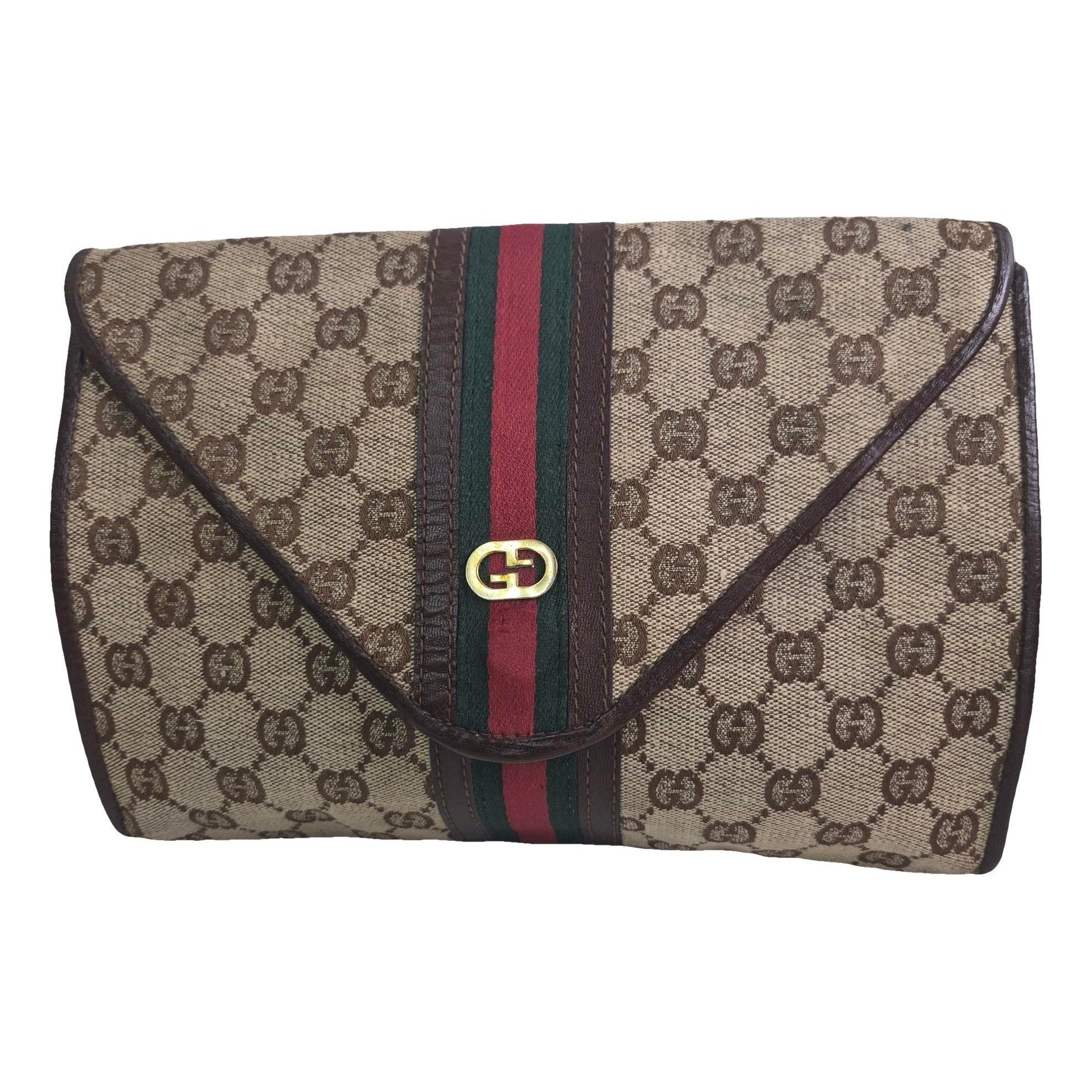 Cloth clutch bag