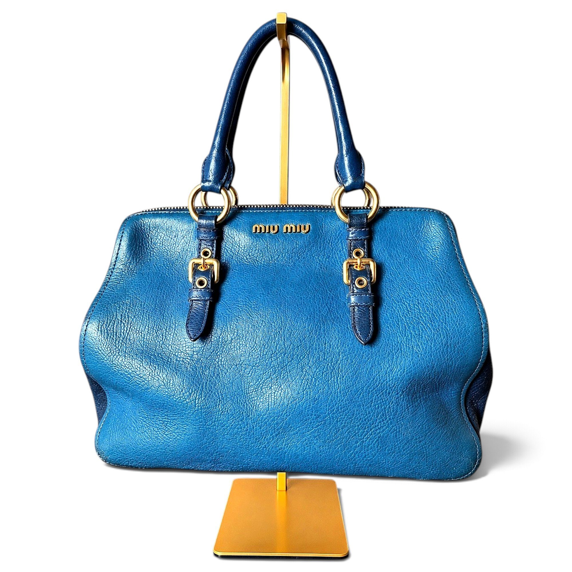 Leather handbag
