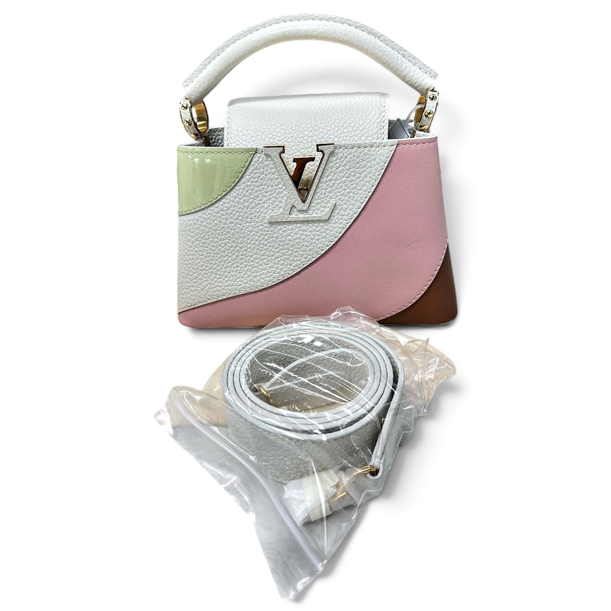 Capucines leather handbag