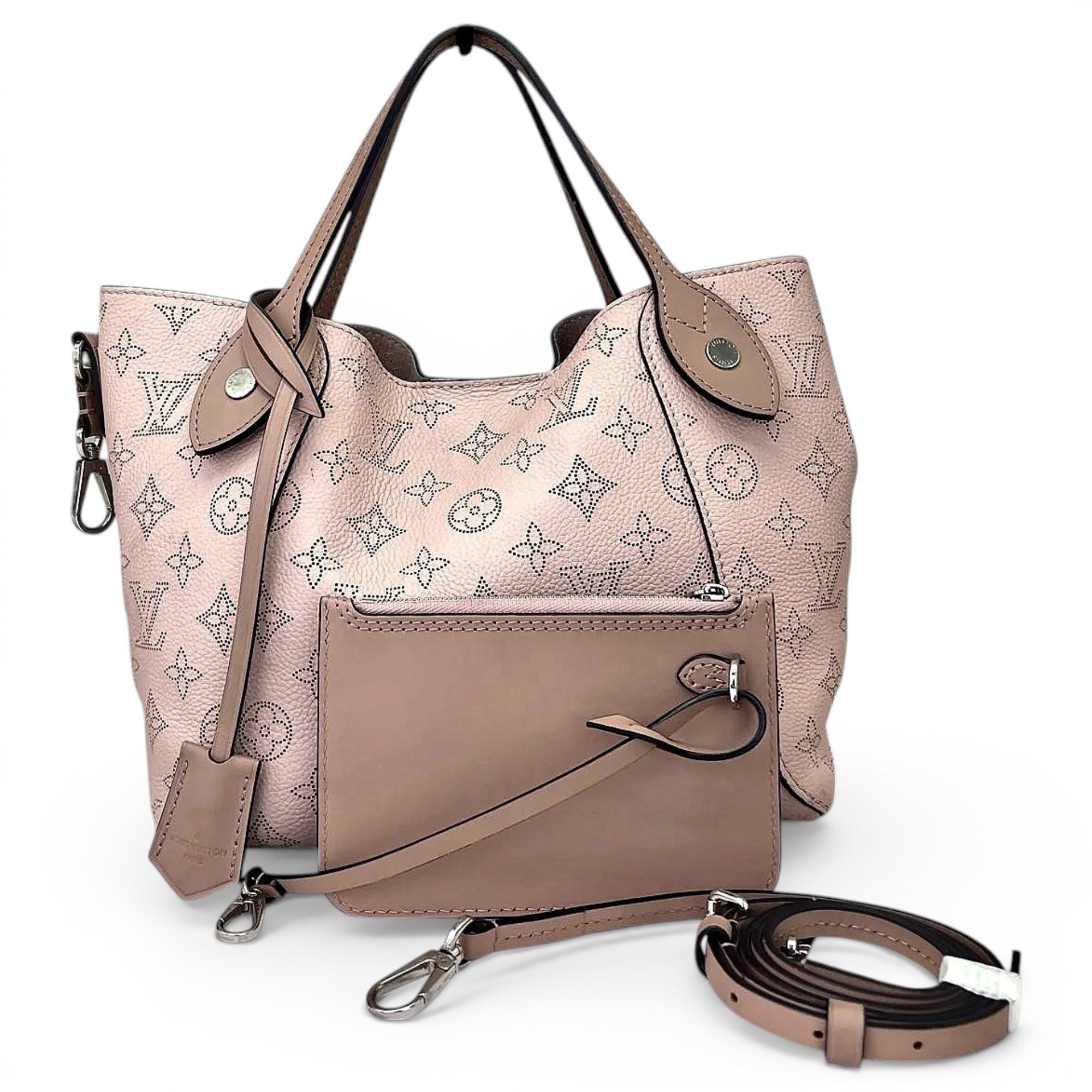 Louis Vuitton Leather handbag