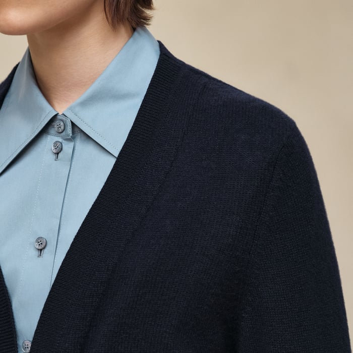 Bleu Noir "l'Enseigne Du Sellier" Buttoned Cashmere Cardigan