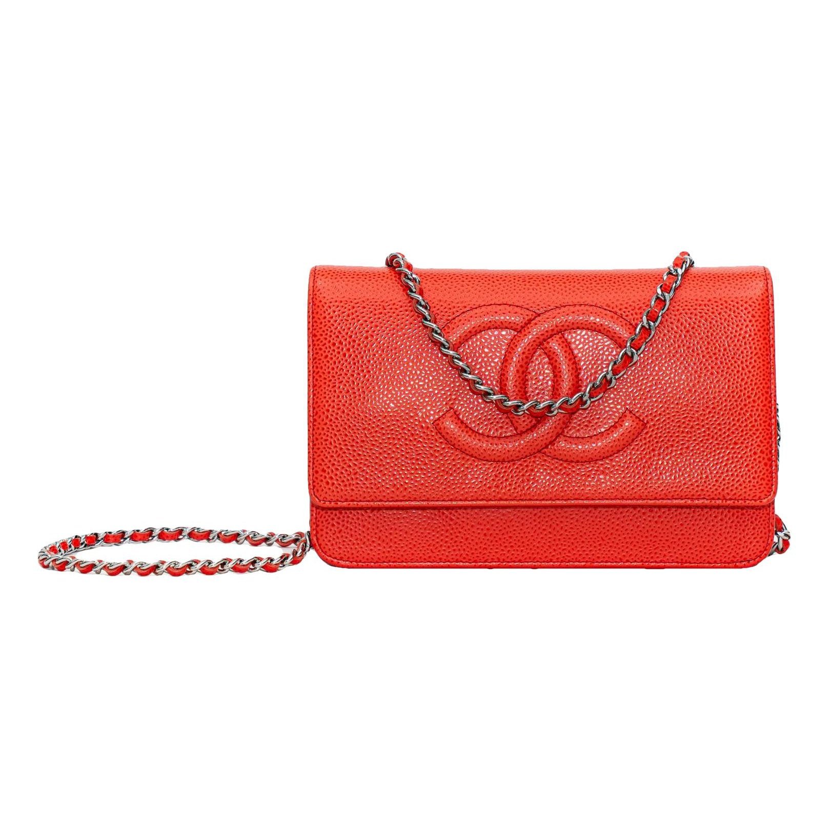 Wallet On Chain Double C leather handbag