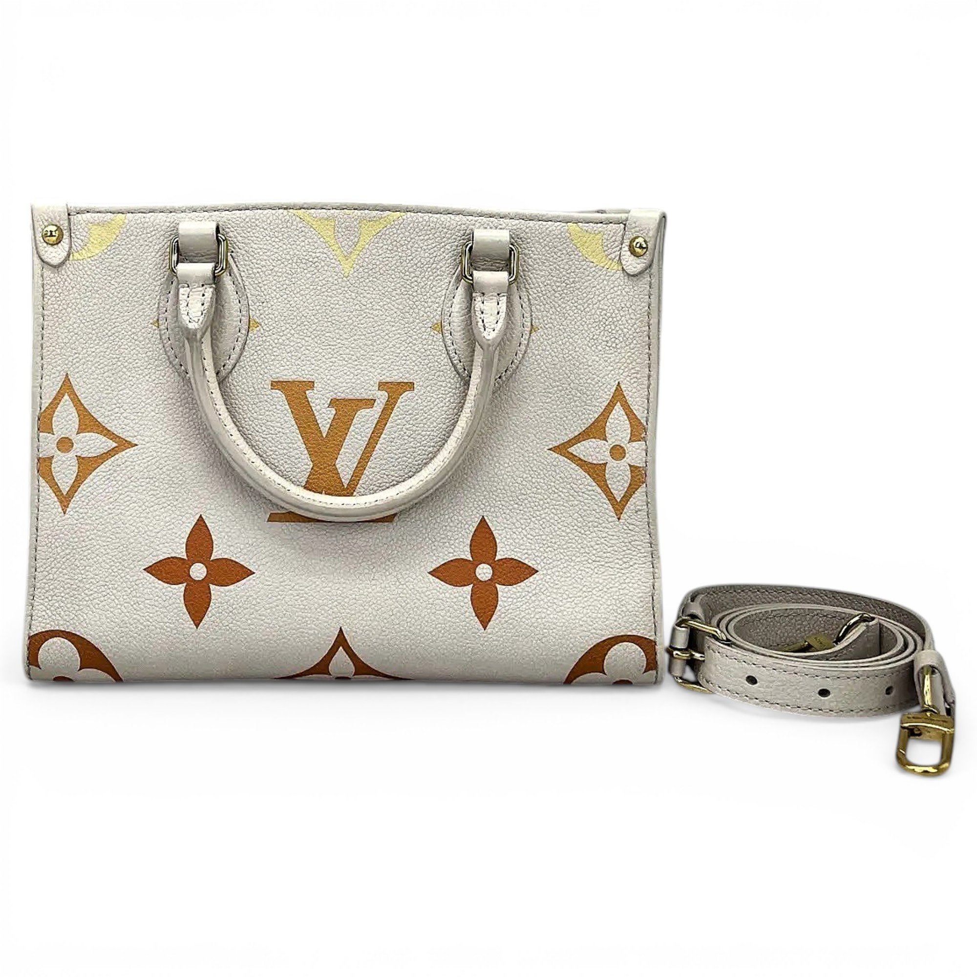 Onthego leather tote
