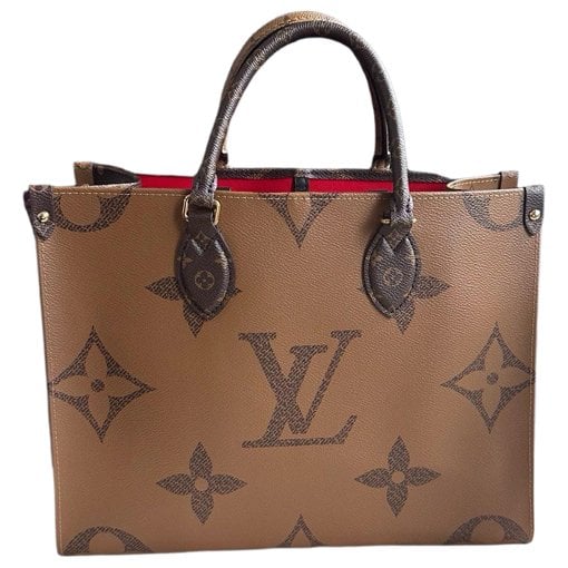 Onthego leather handbag