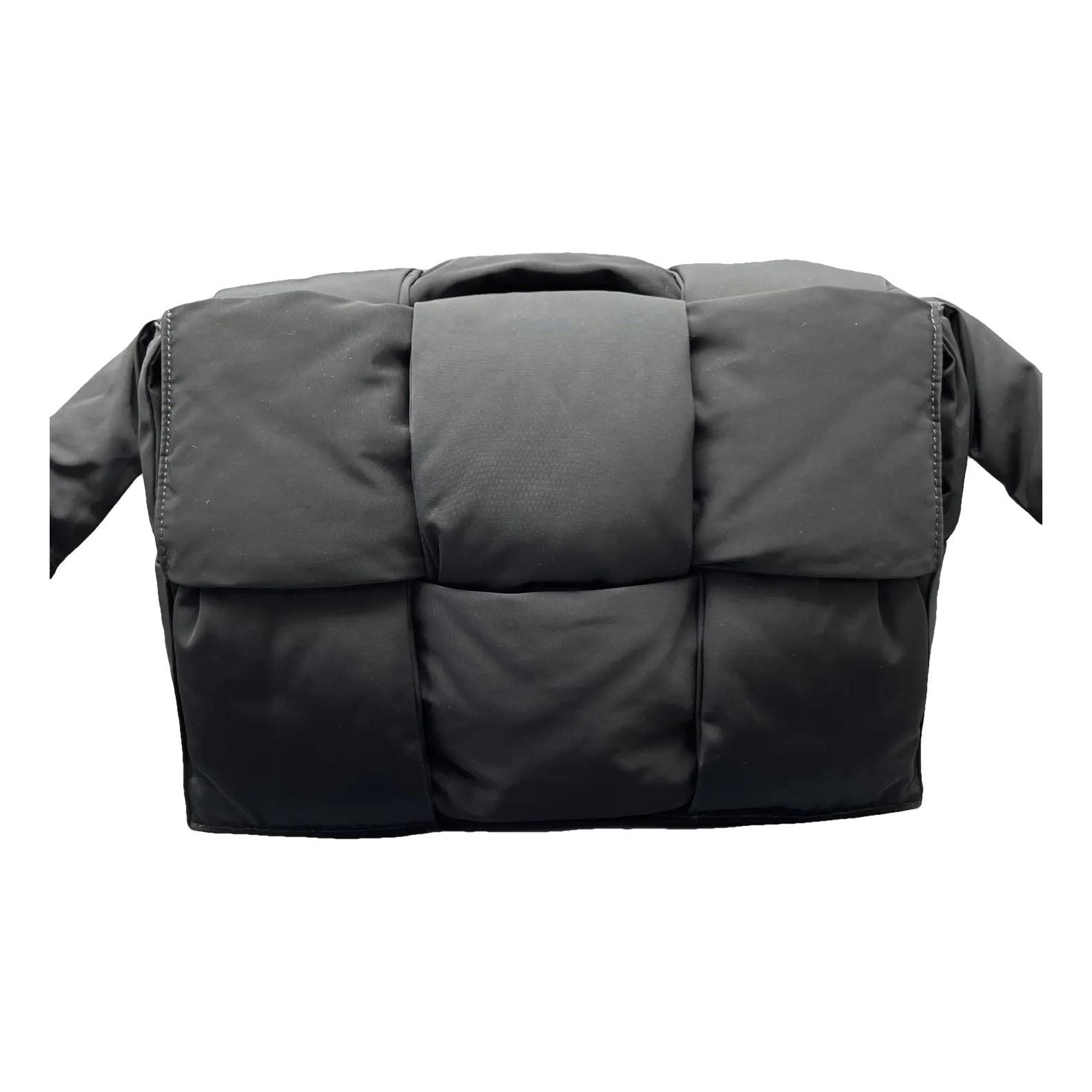Cassette leather crossbody bag