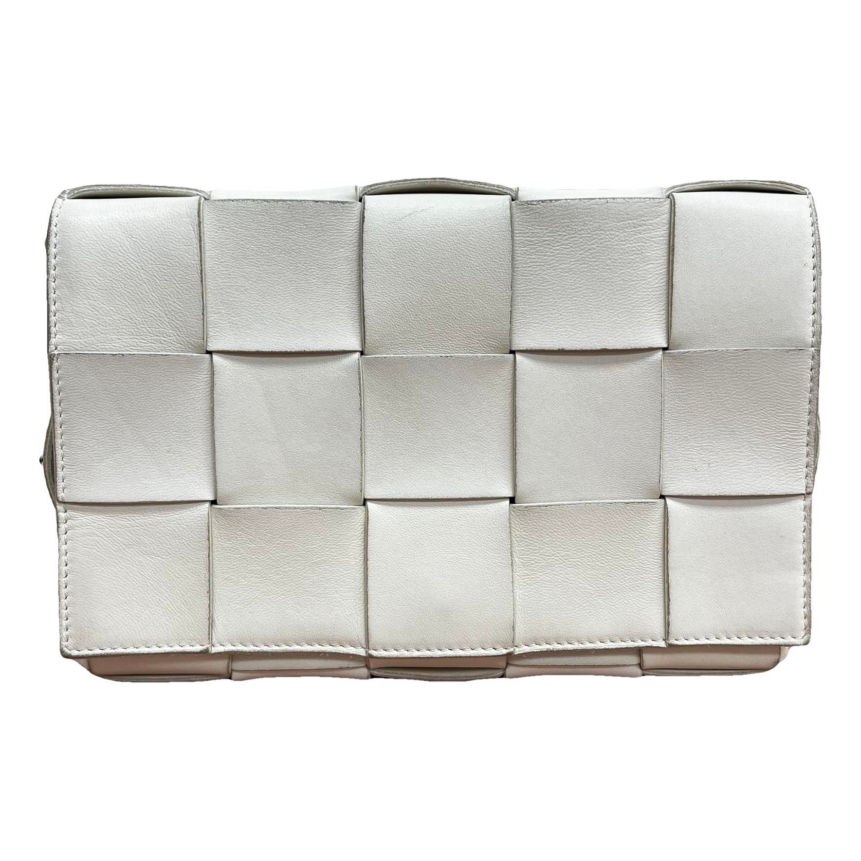 Cassette leather handbag