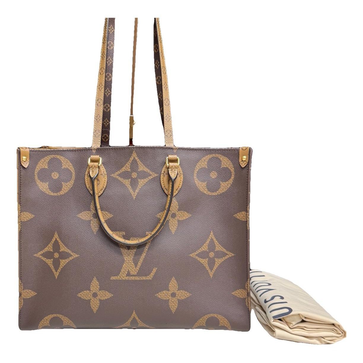Onthego leather handbag