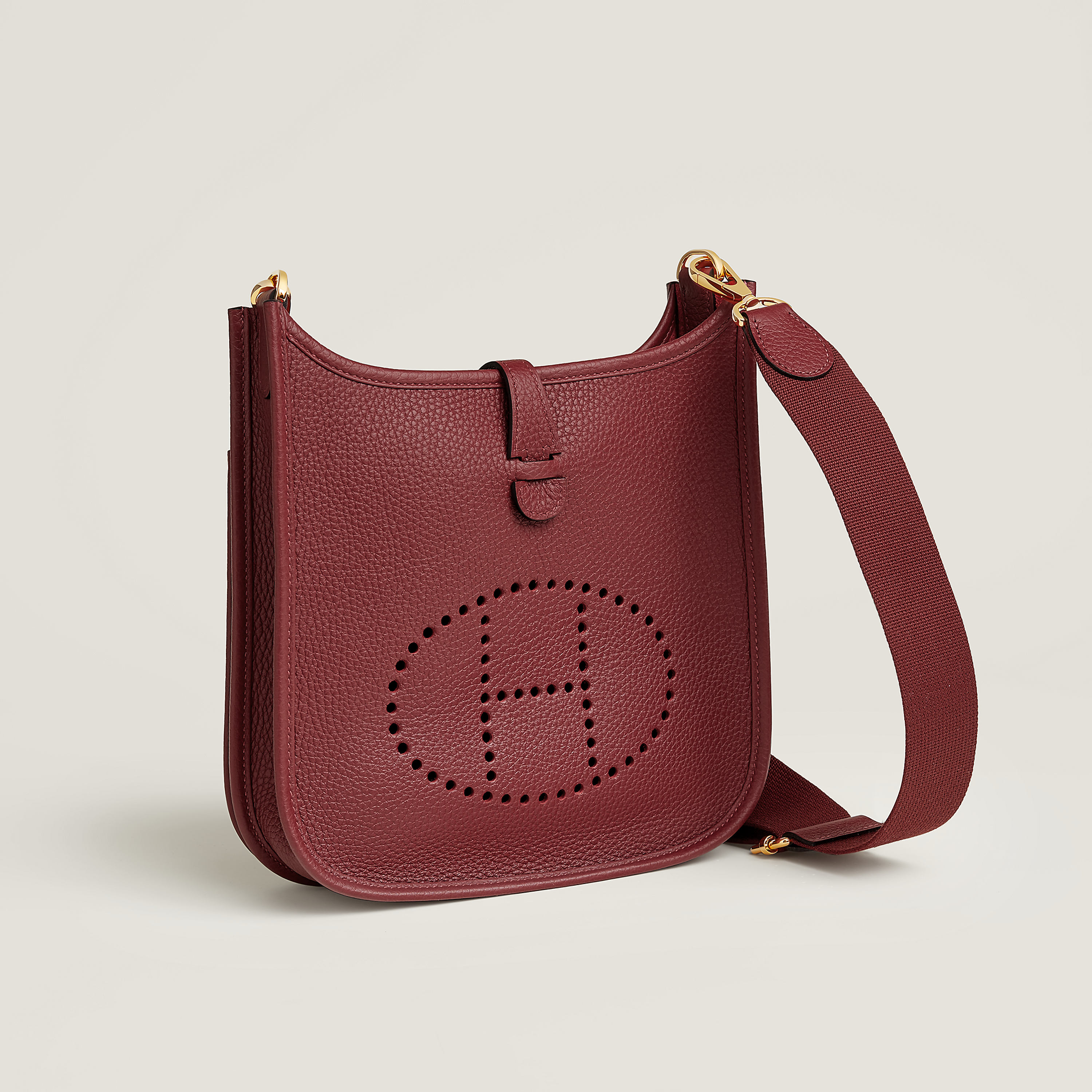 Hermès Evelyne 23 cm canvas Rouge H