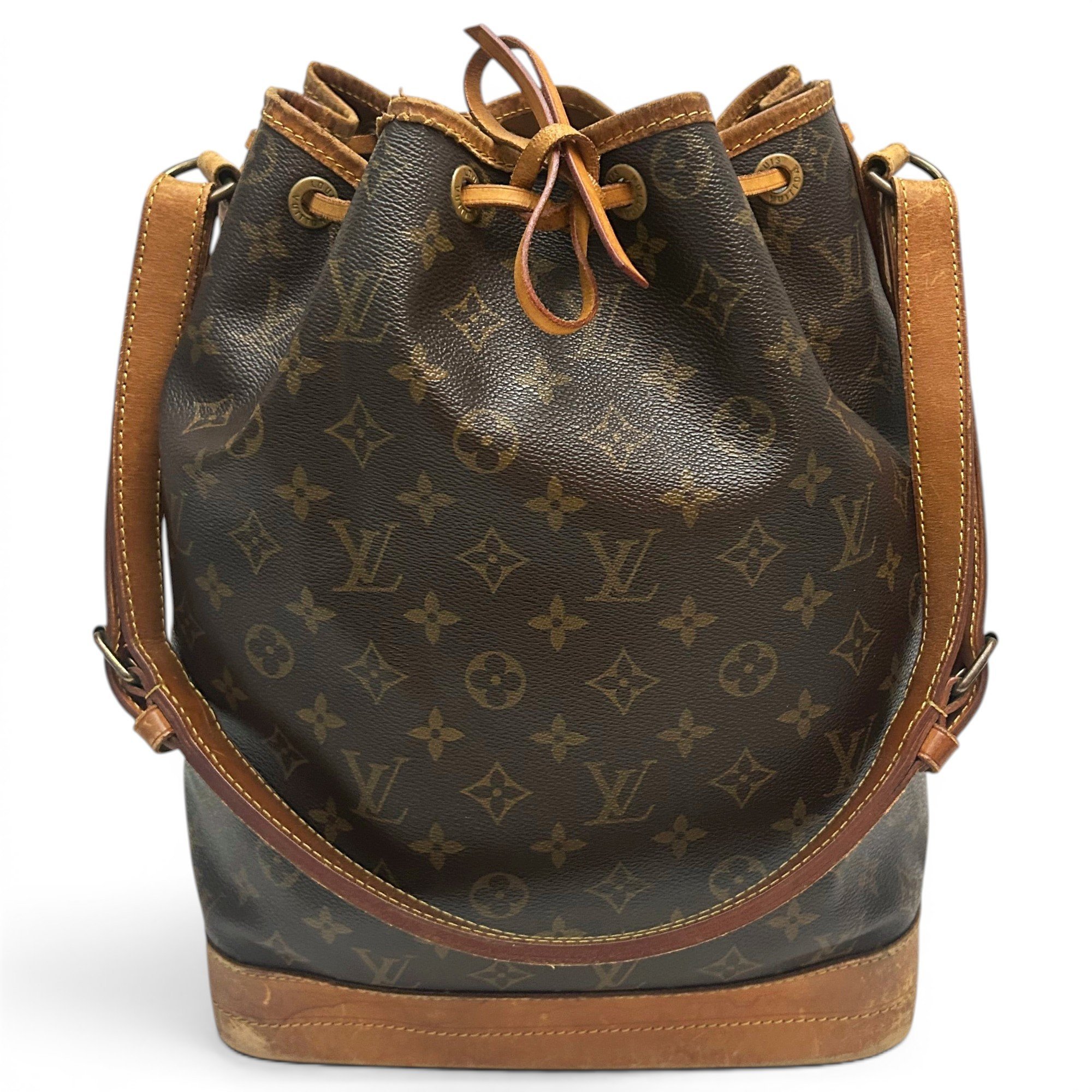 Noé leather handbag