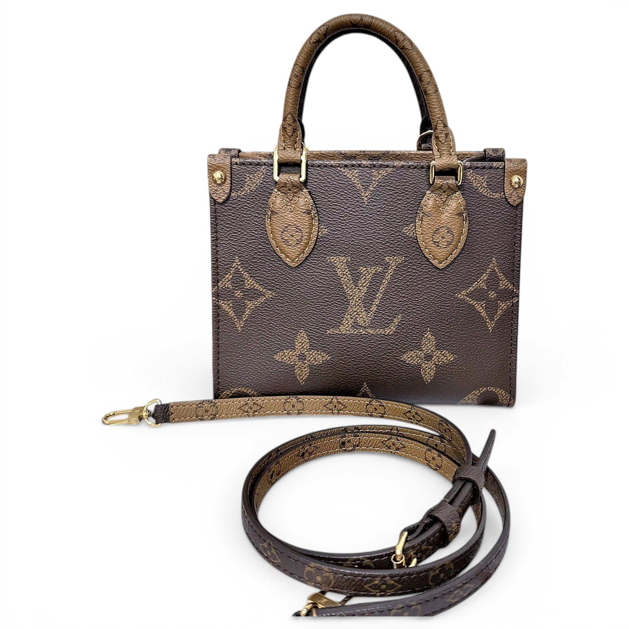 Onthego leather handbag