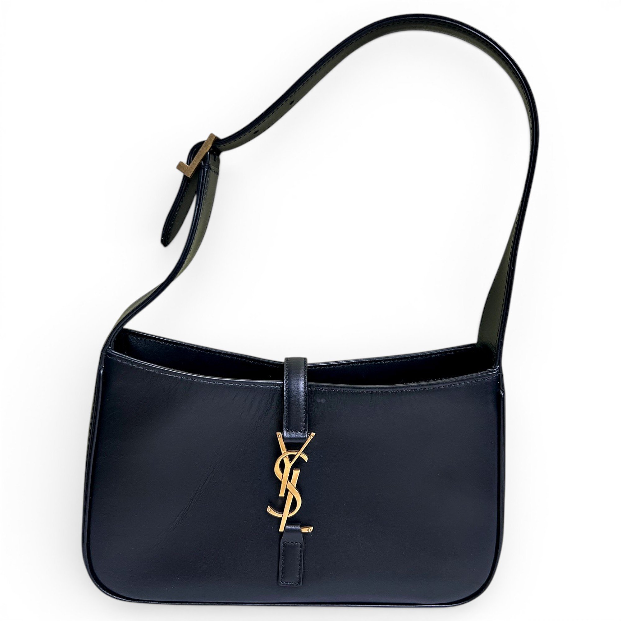 Le 5 à 7 leather handbag
