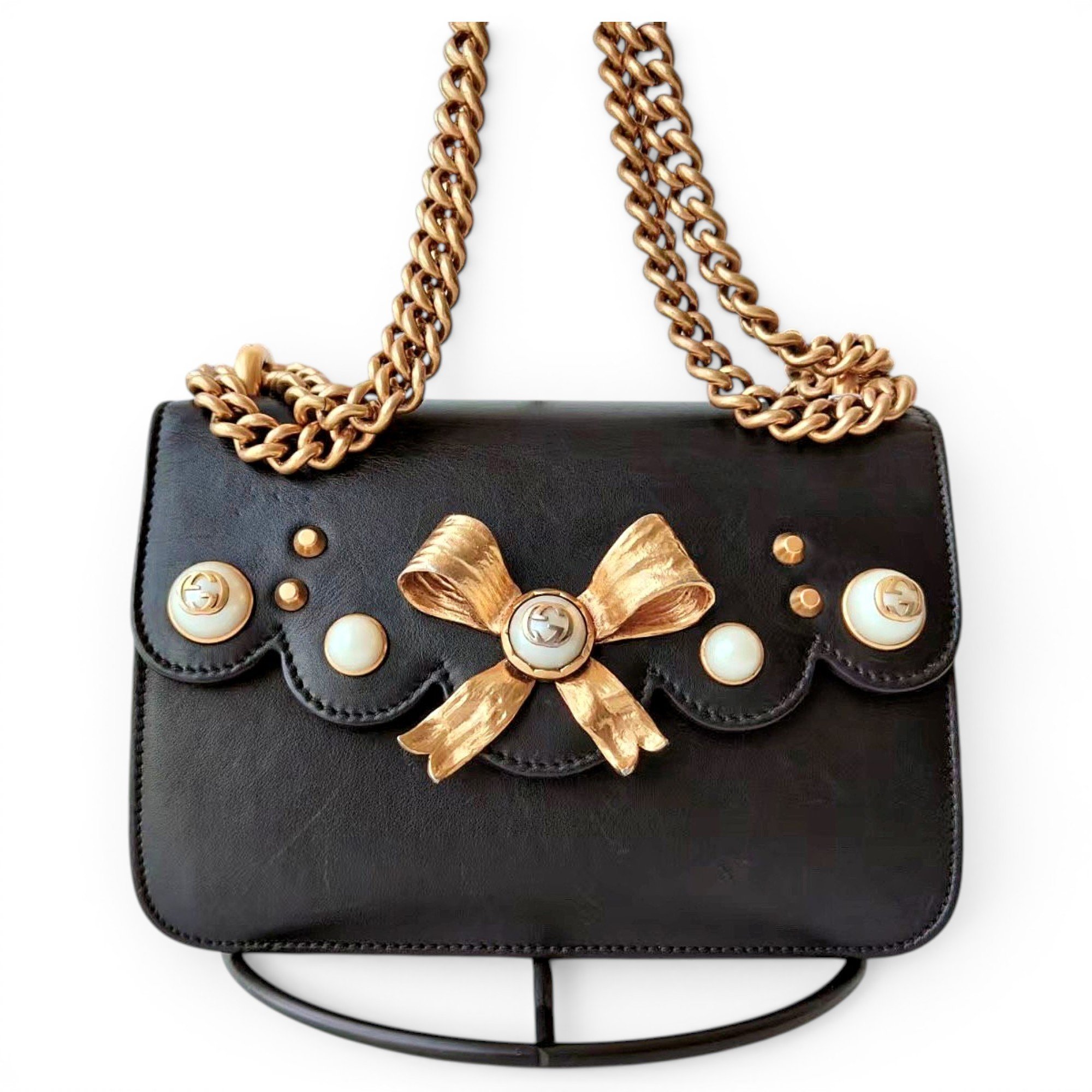 Leather crossbody bag