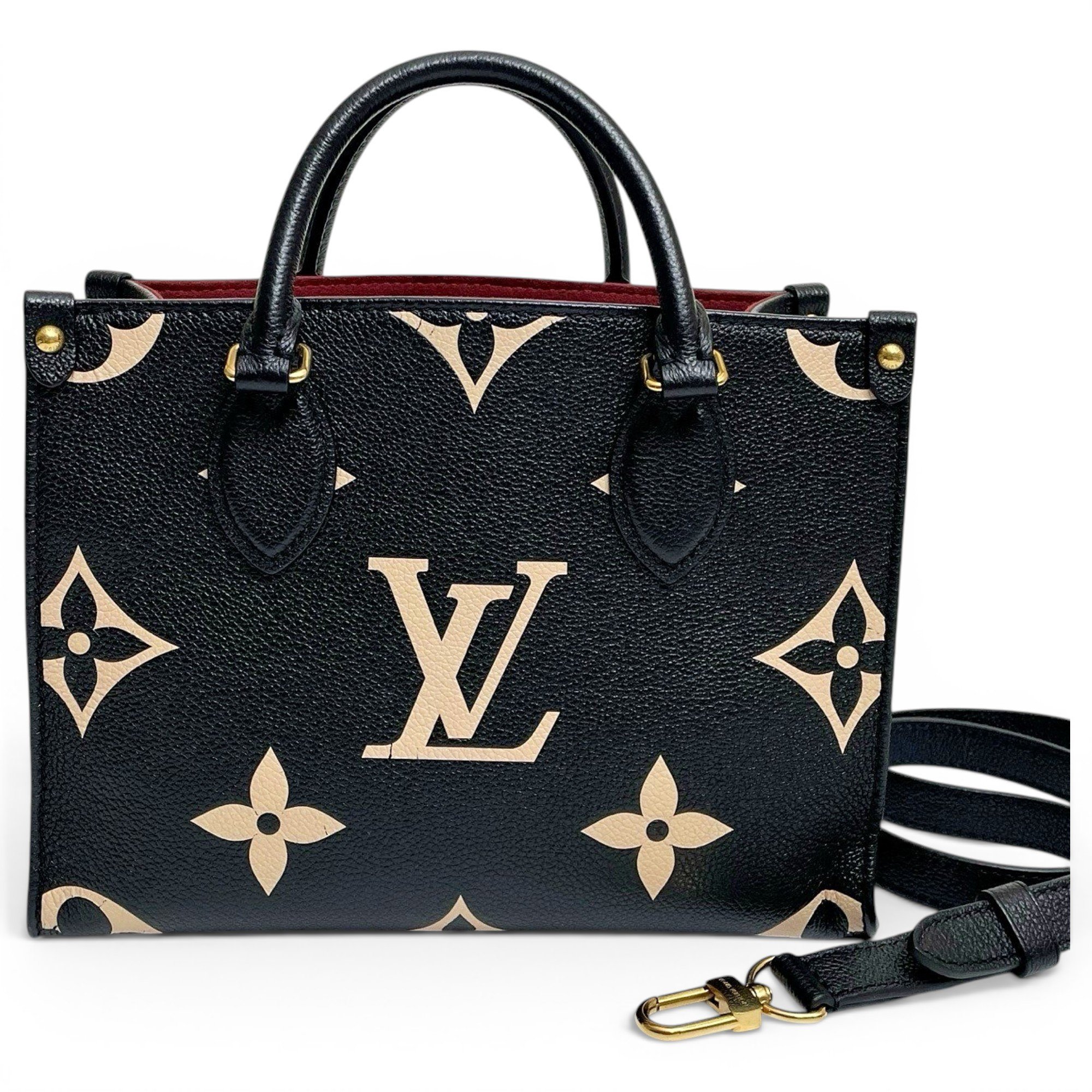 Onthego leather handbag