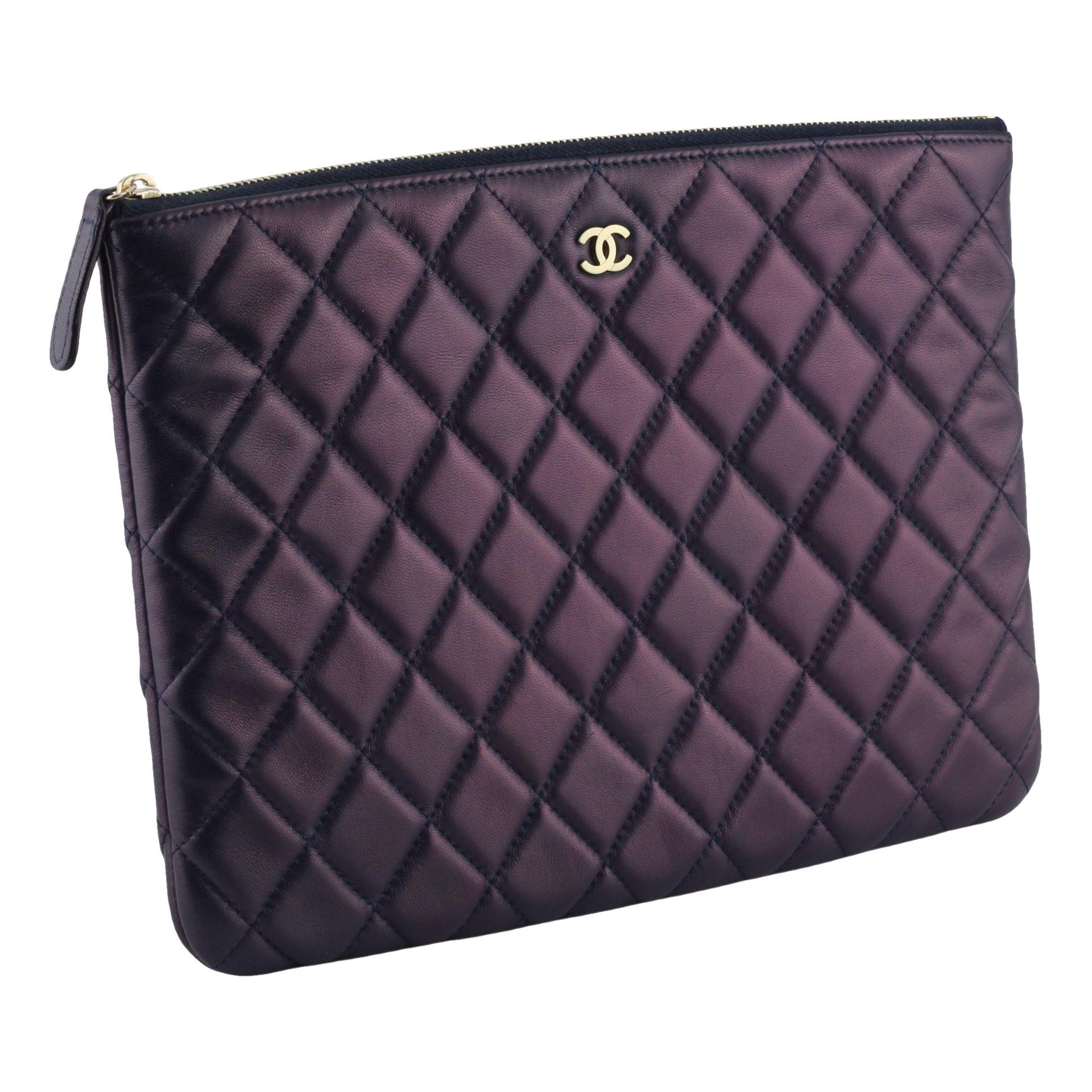 Timeless/Classique leather clutch bag