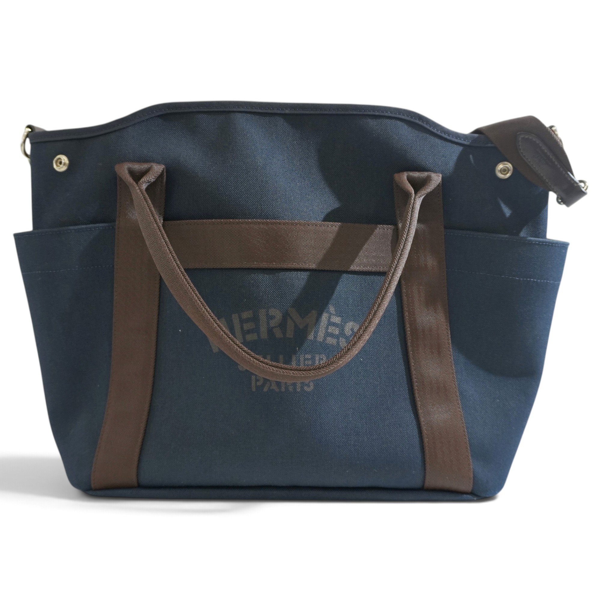 Travel bag