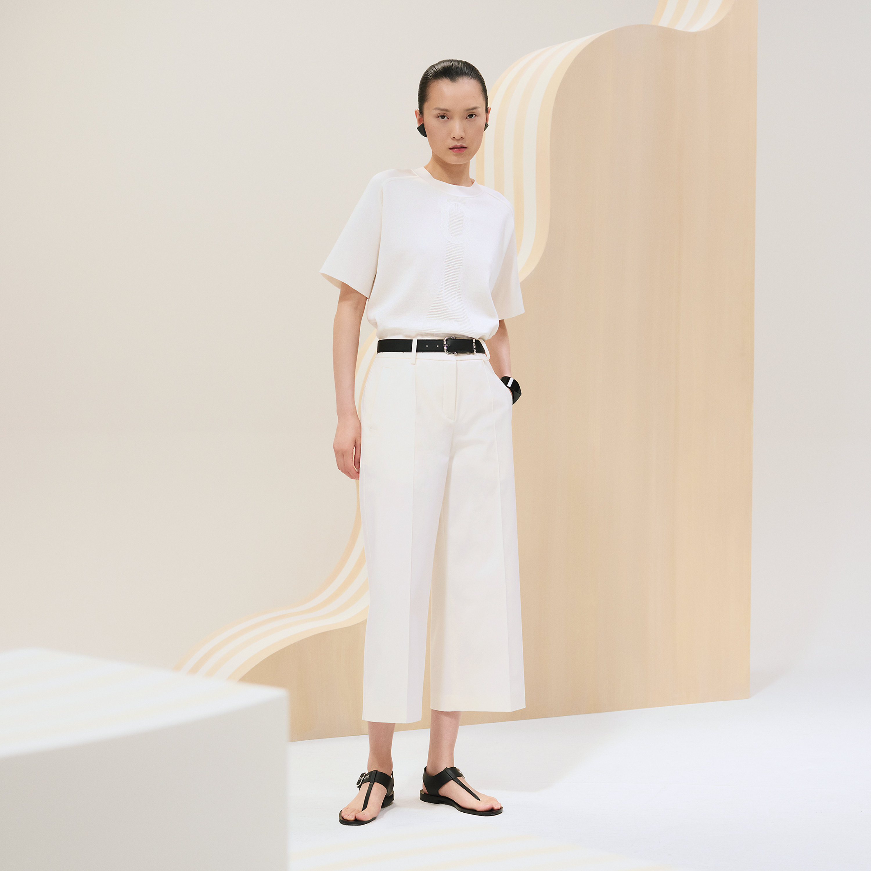 Cropped pants