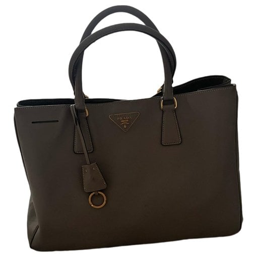 Galleria leather tote