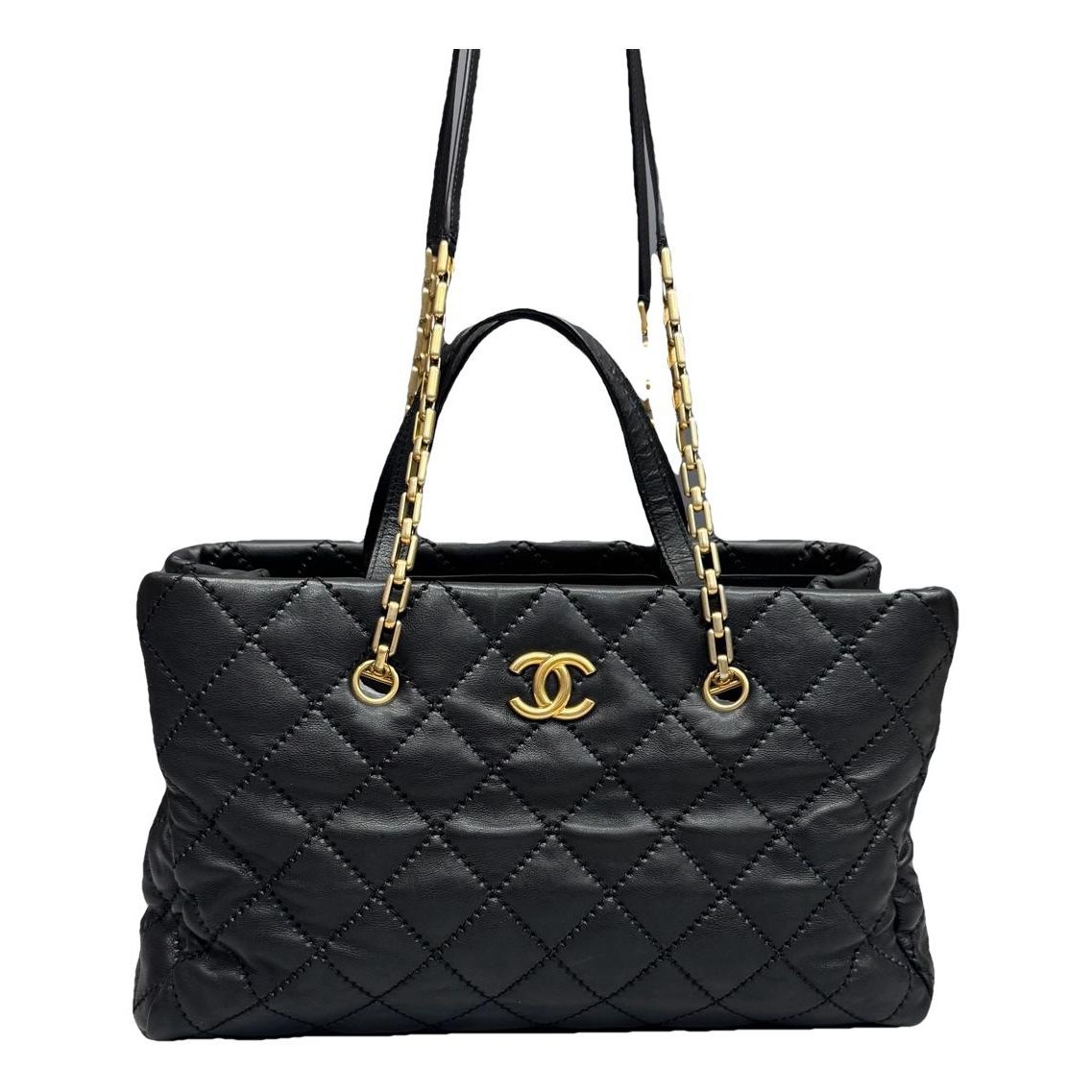 Leather tote