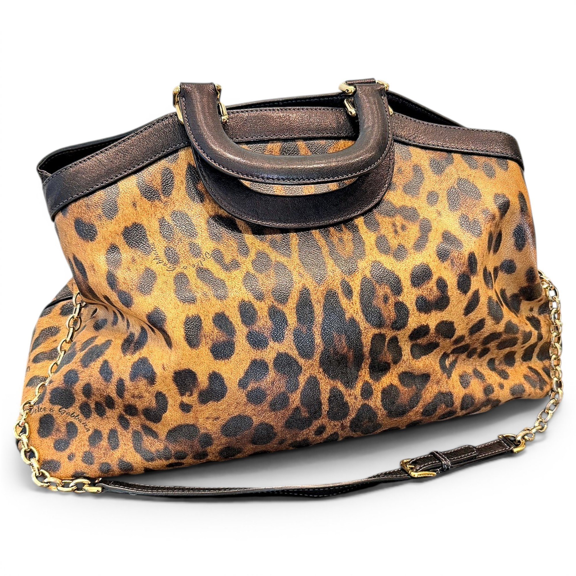 Patent leather bag