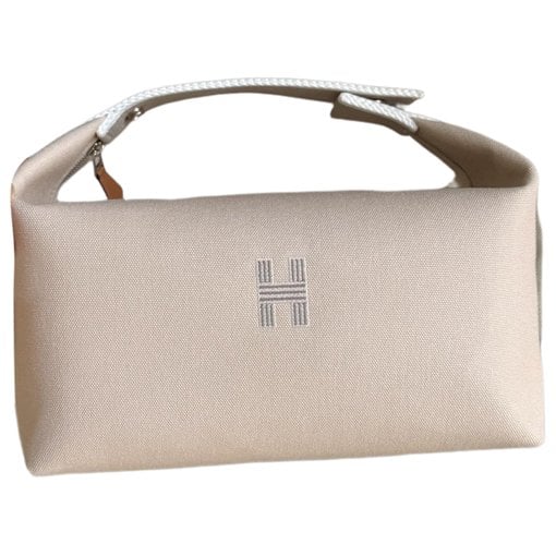 Cloth satchel