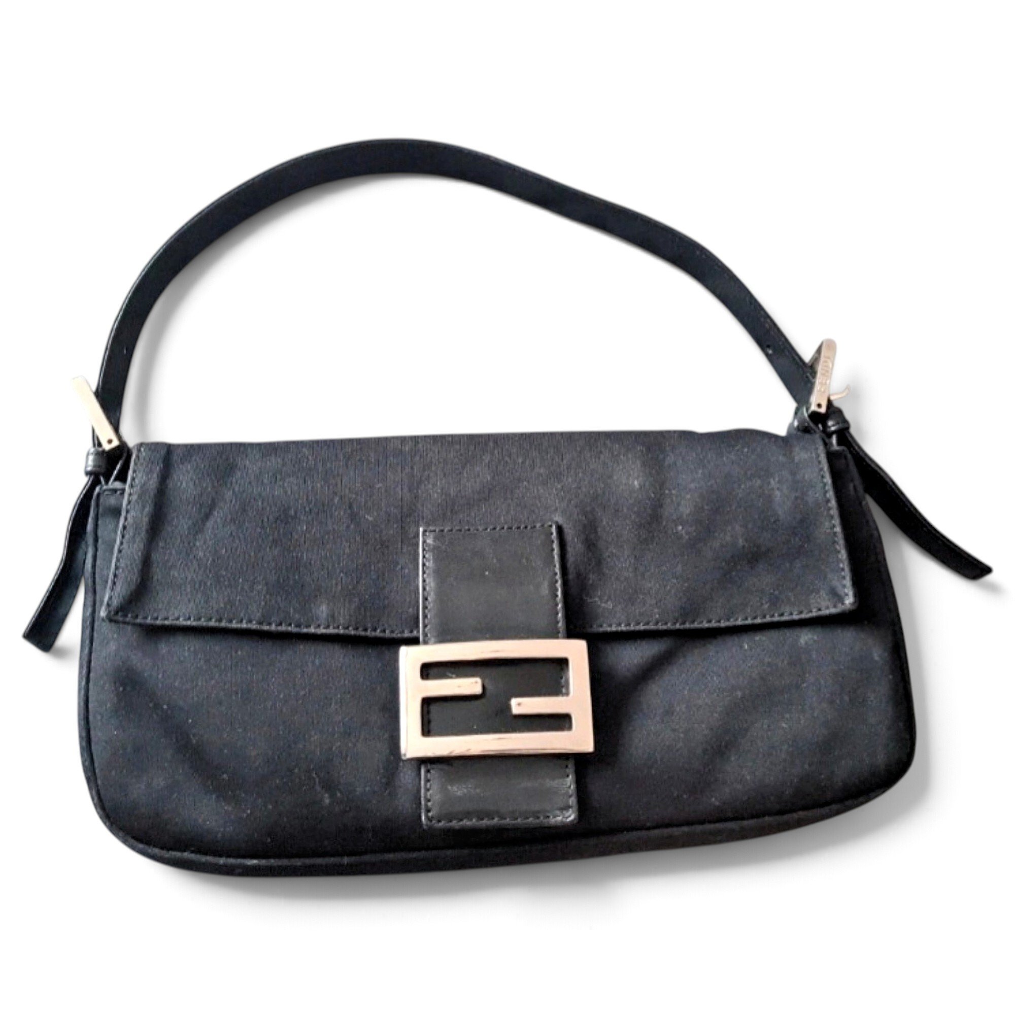 Baguette cloth handbag