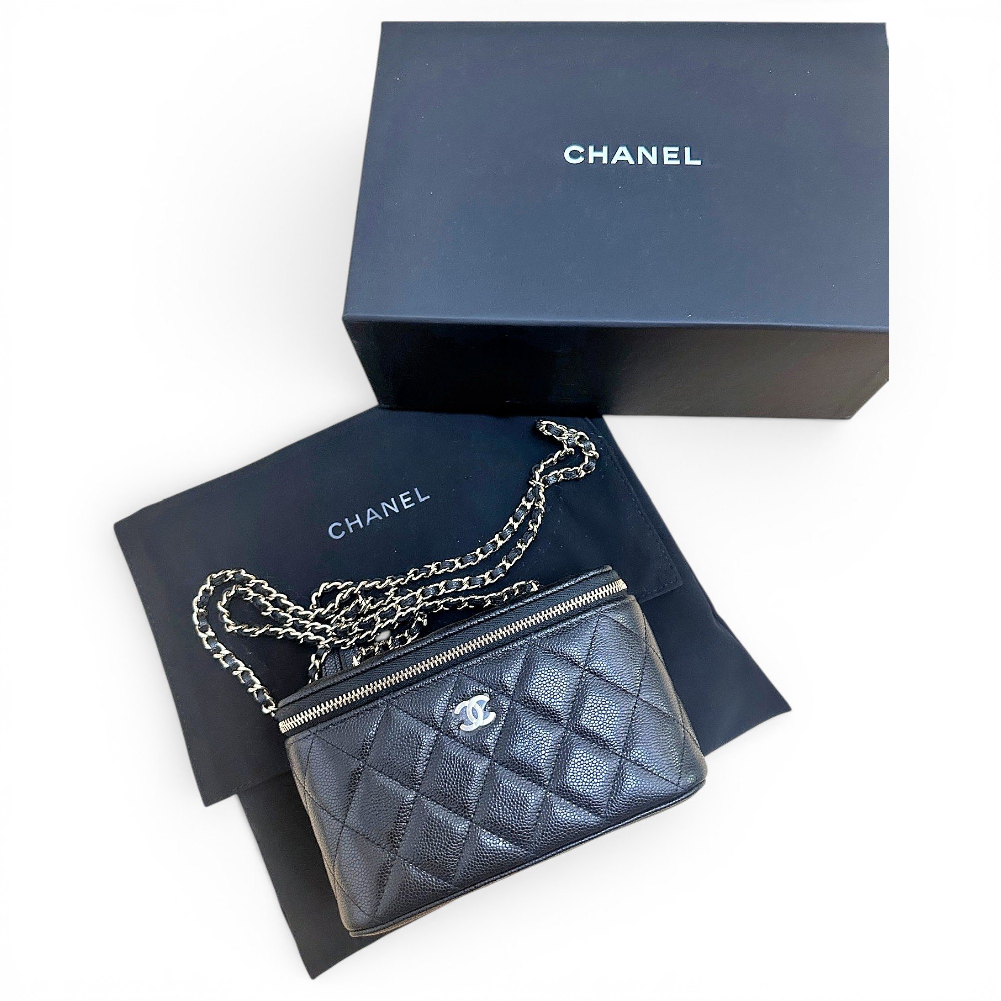Vanity leather handbag