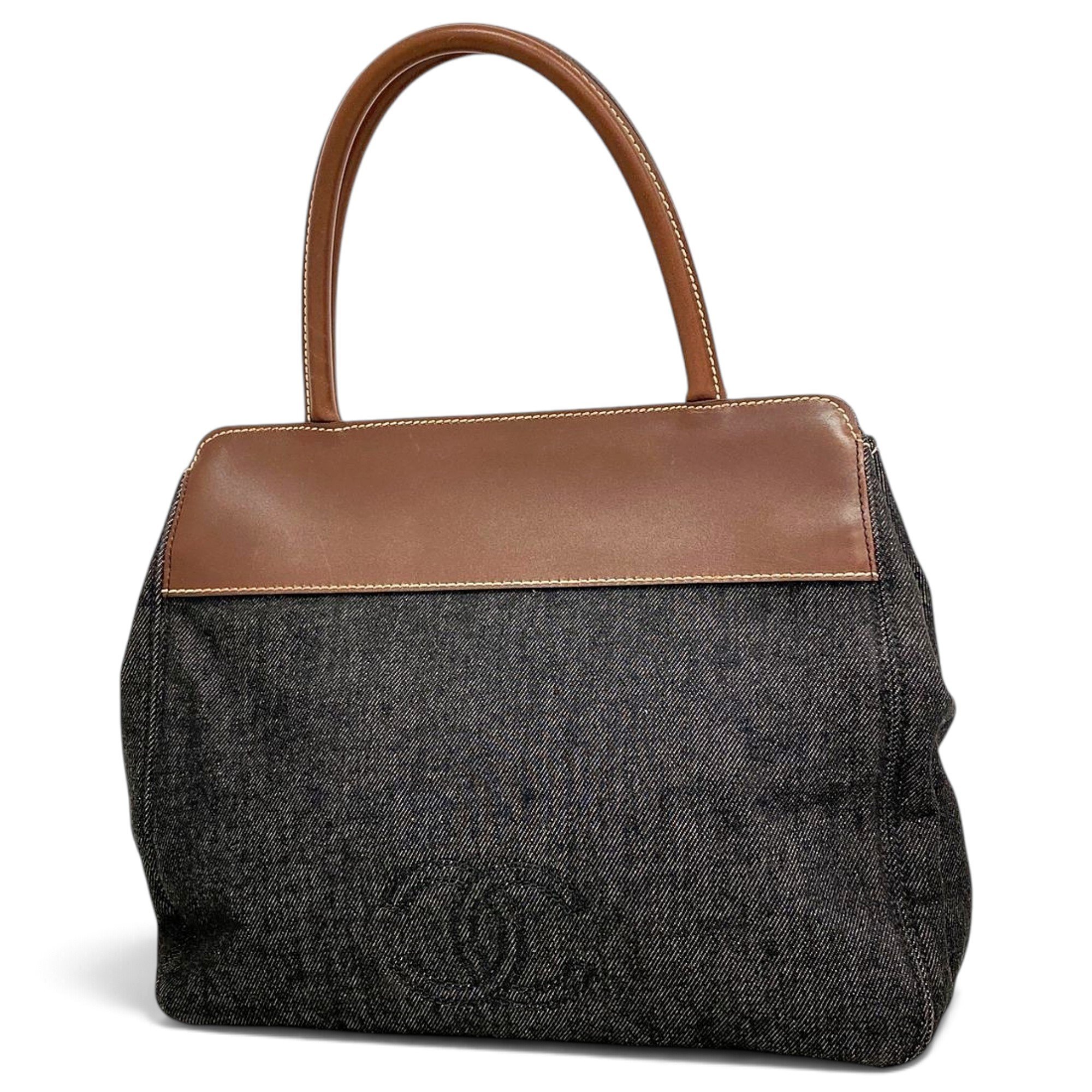 Leather tote