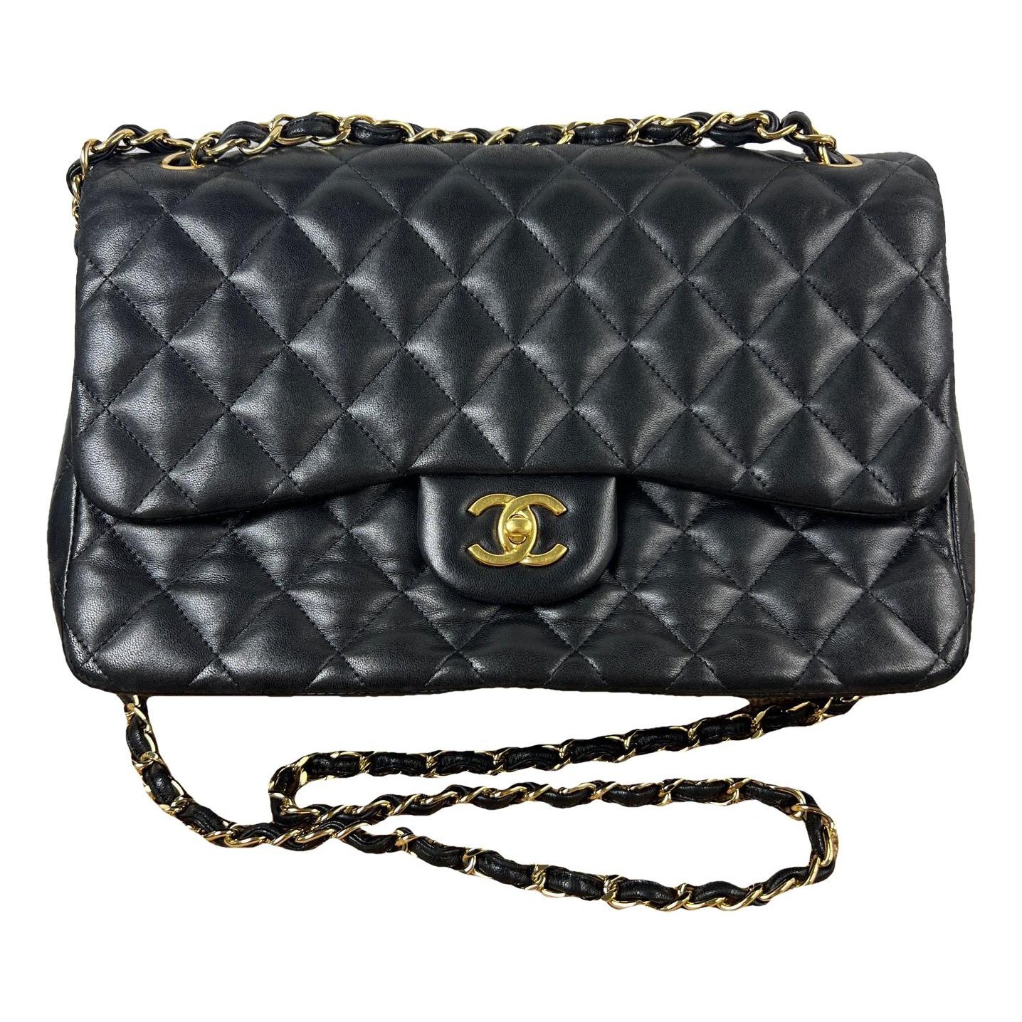 Chanel Timeless/Classique leather crossbody bag