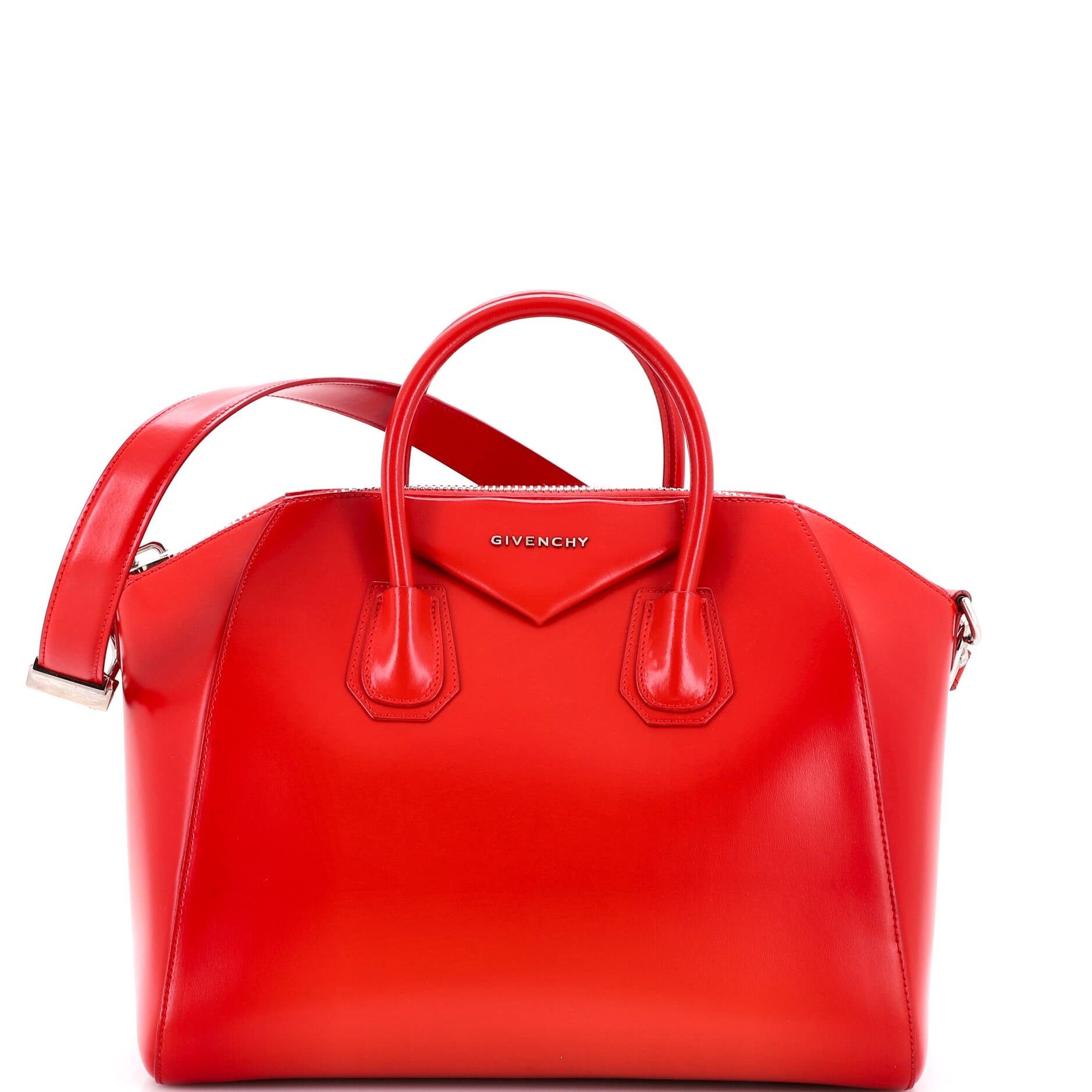 Antigona Bag Leather Medium