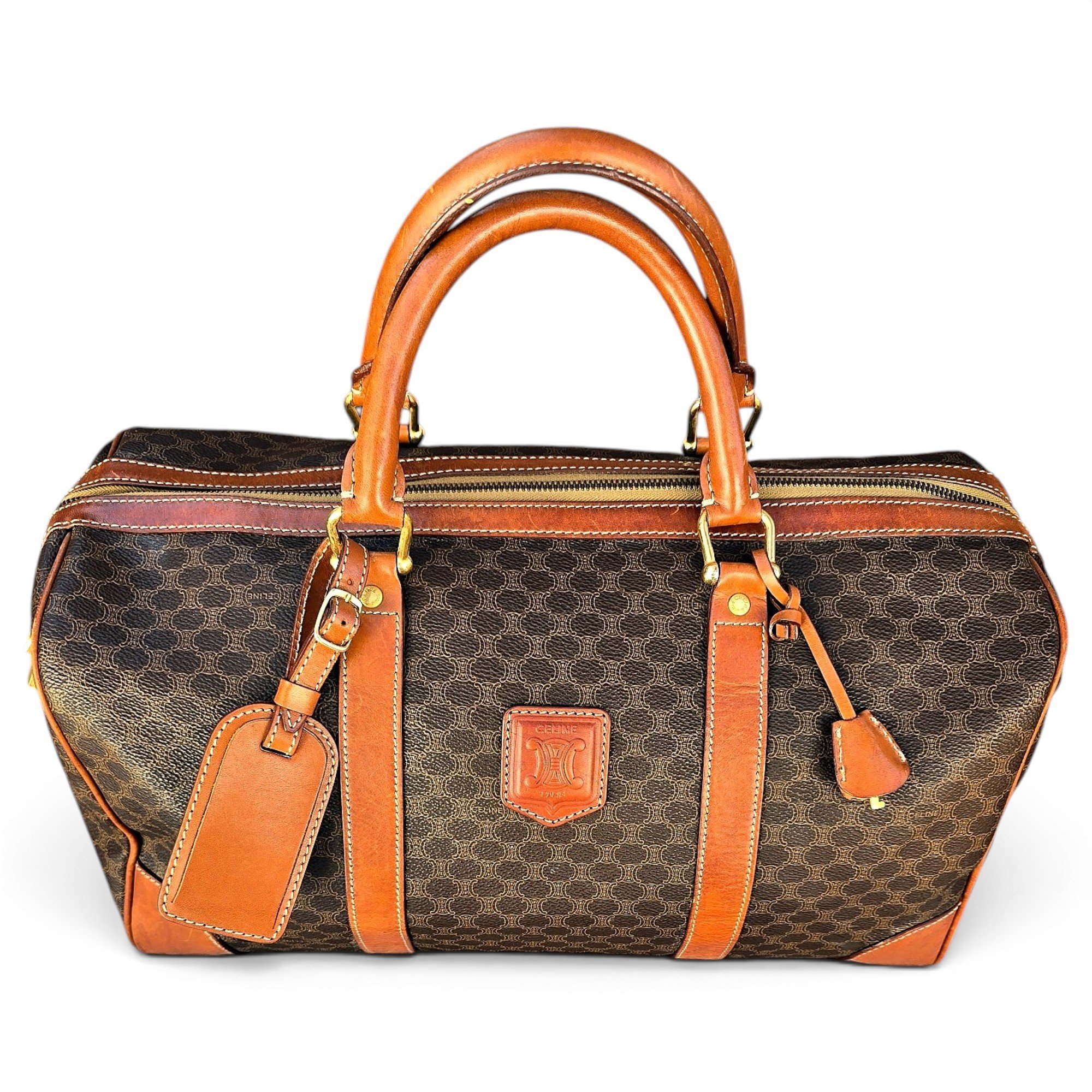 Clasp travel bag