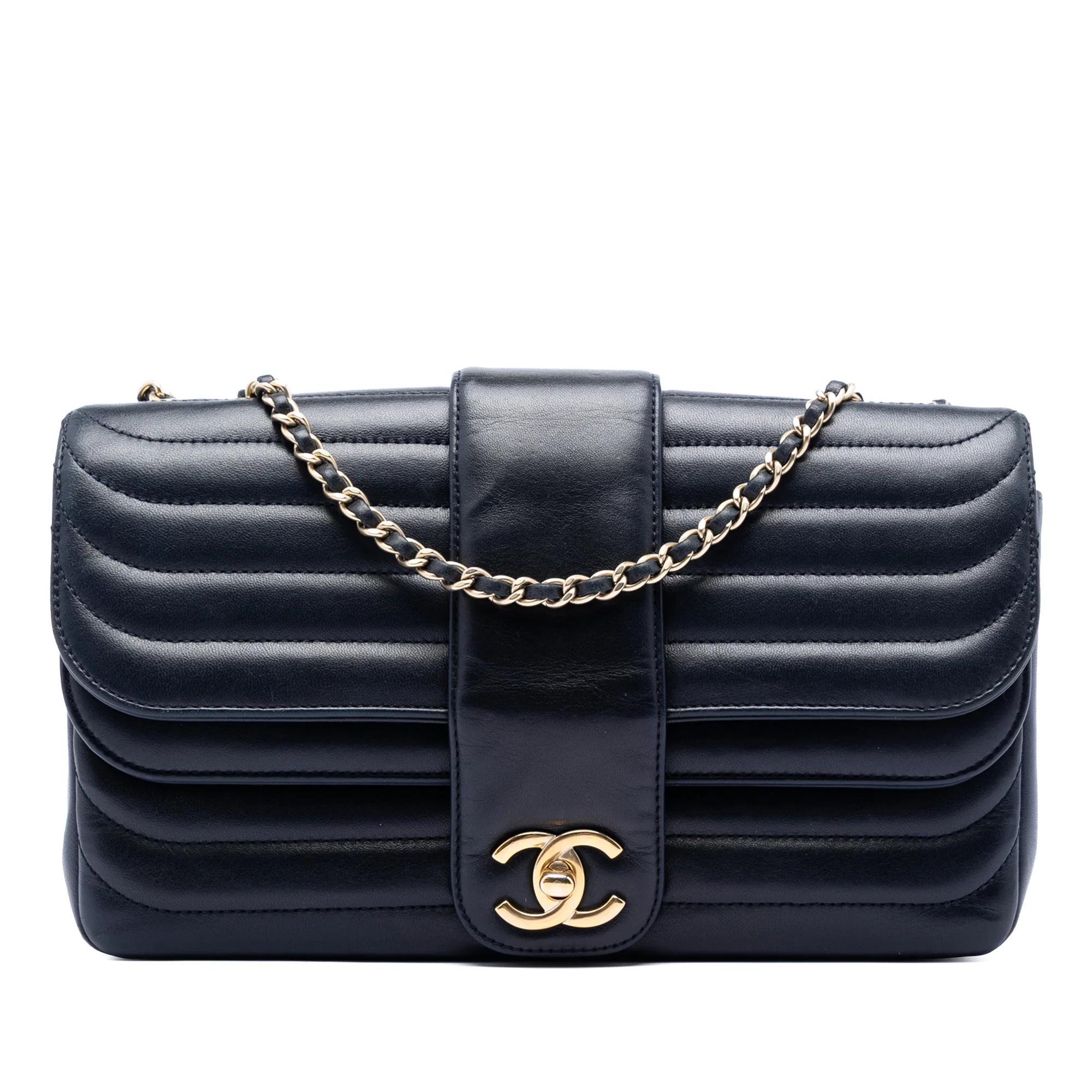 Timeless/Classique leather crossbody bag