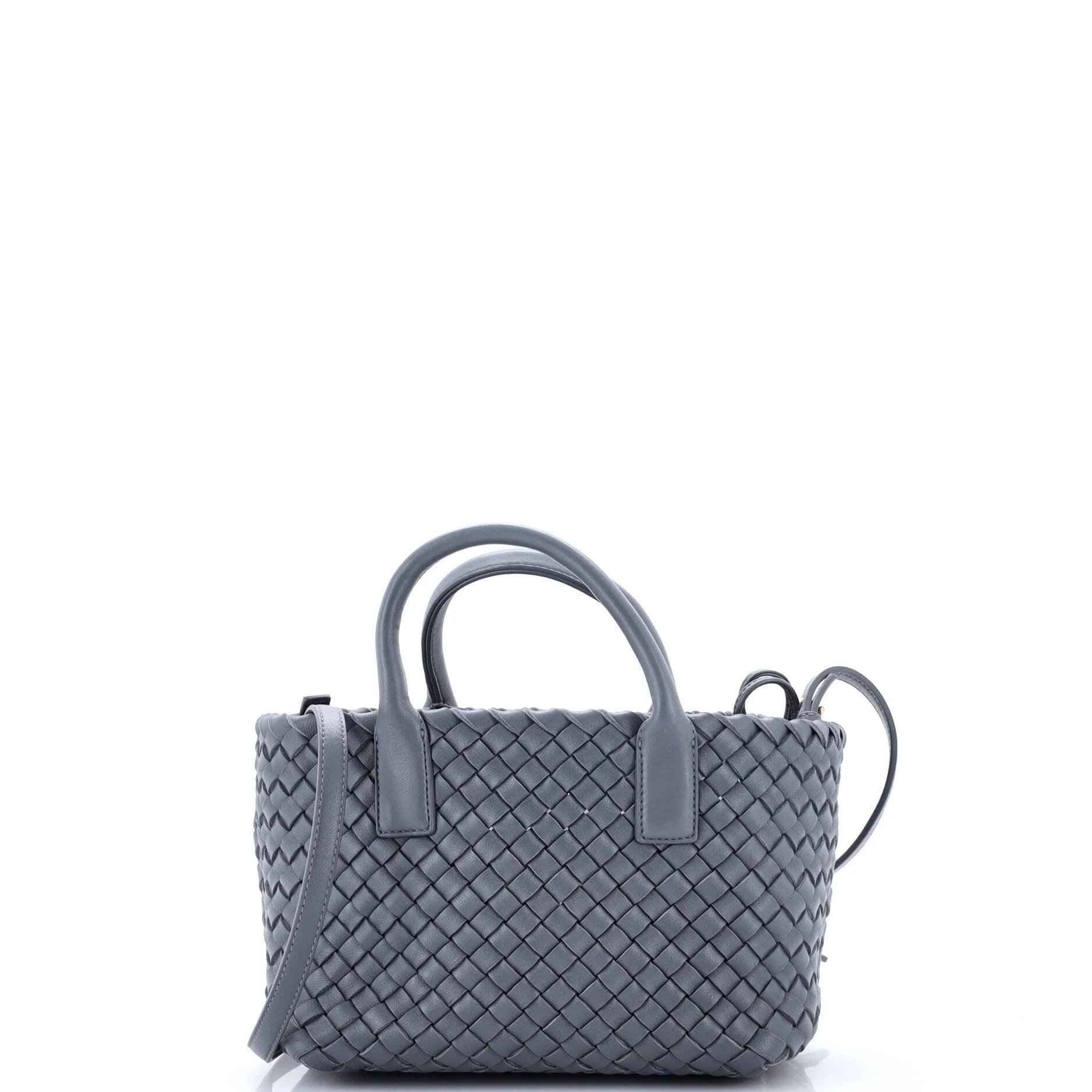Leather tote