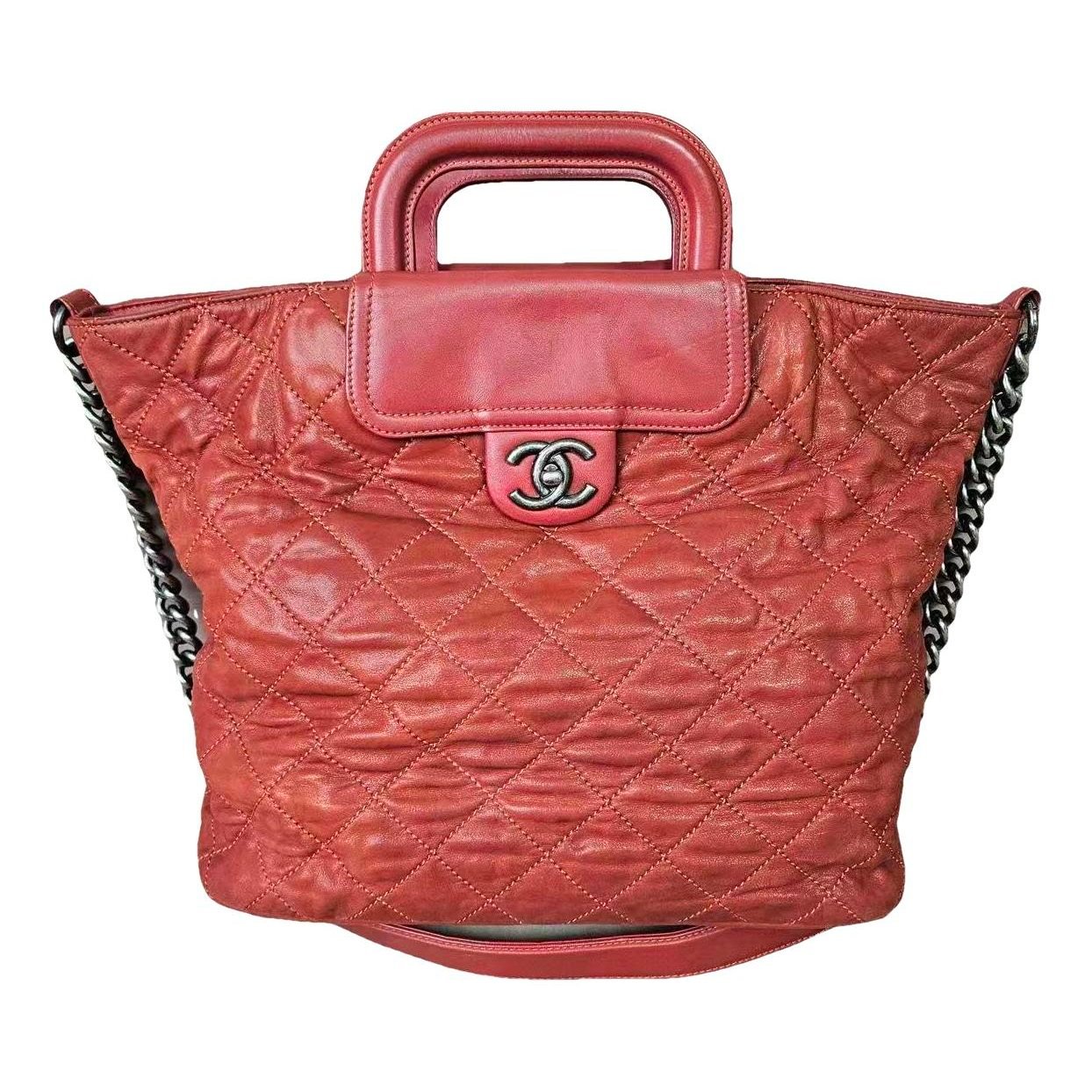 Leather handbag