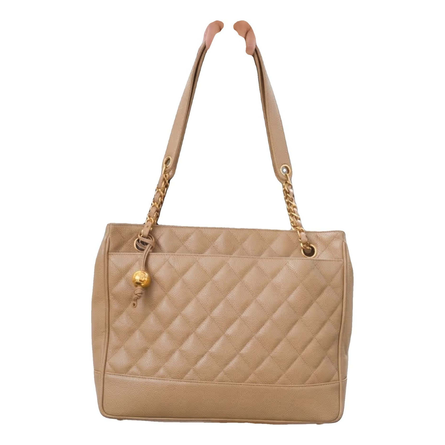 Vintage CC Chain leather tote