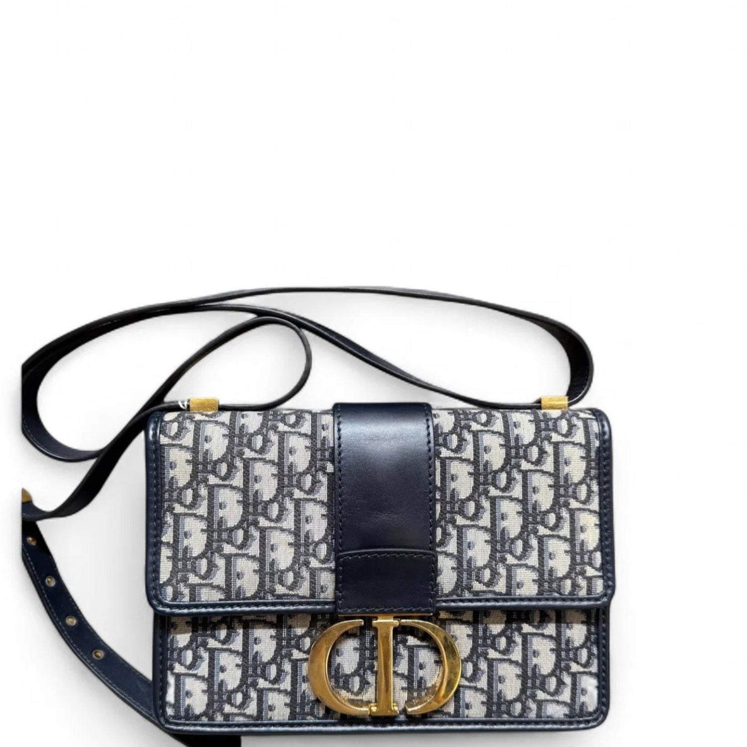 Montaigne Flap 30