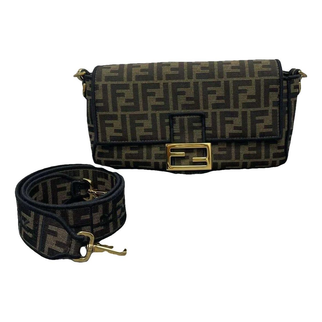 Baguette cloth handbag