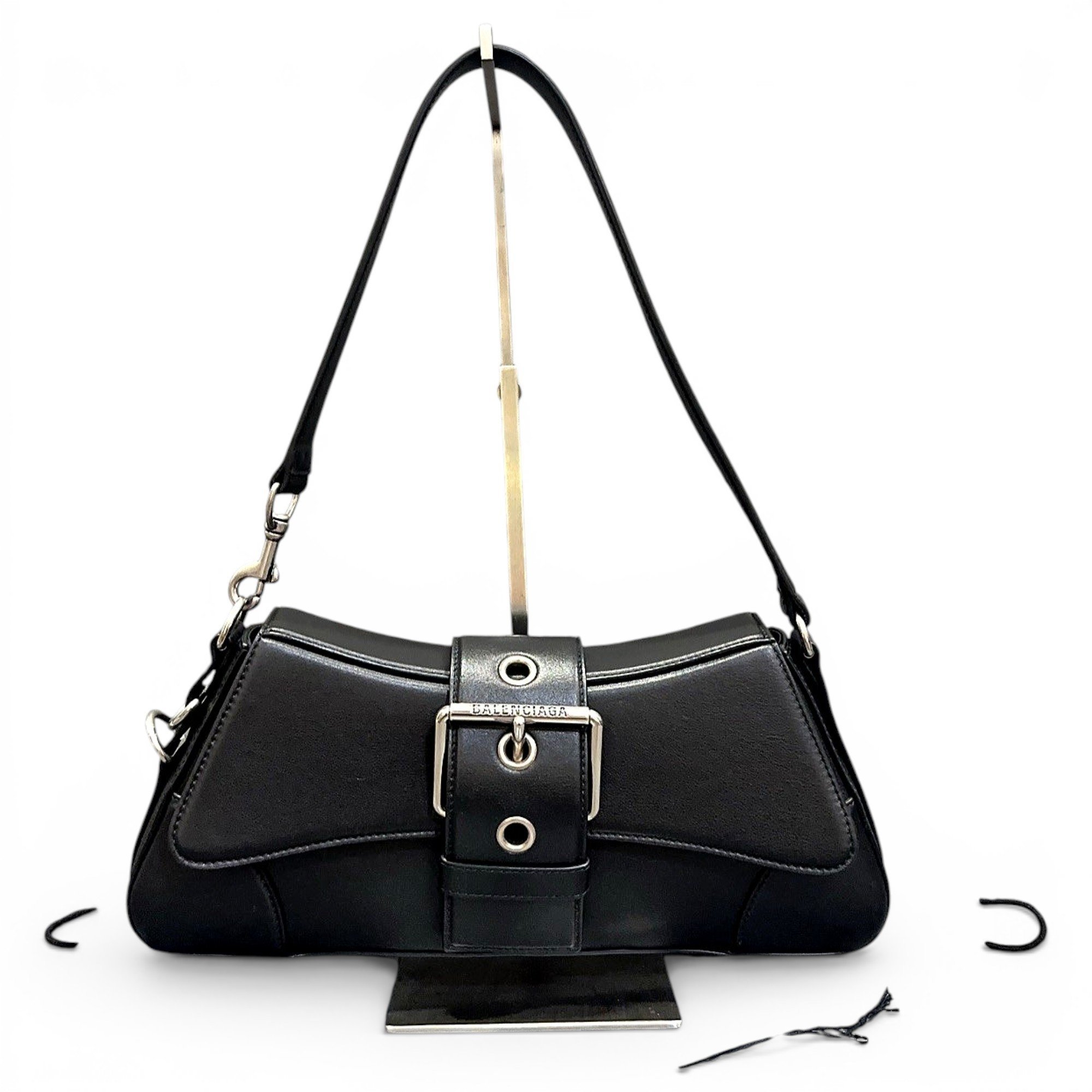 Balenciaga Le Cagole leather handbag