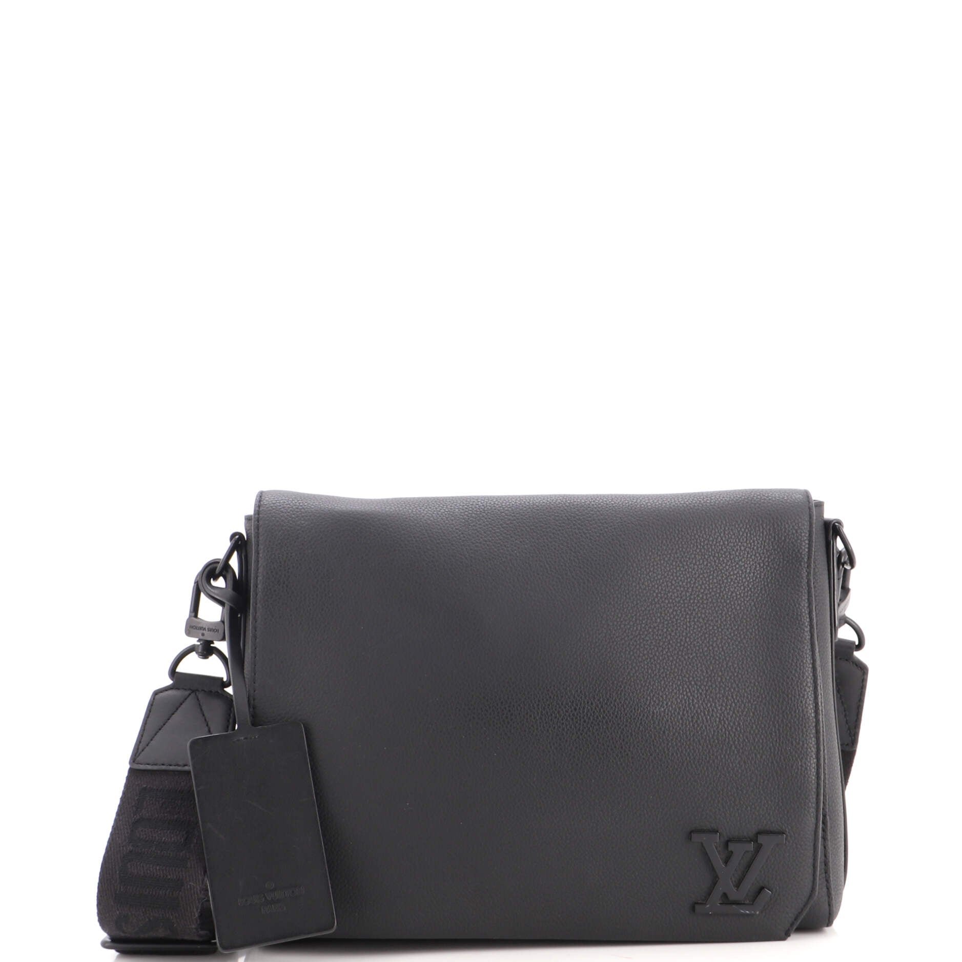 Aerogram Takeoff Messenger Bag Leather