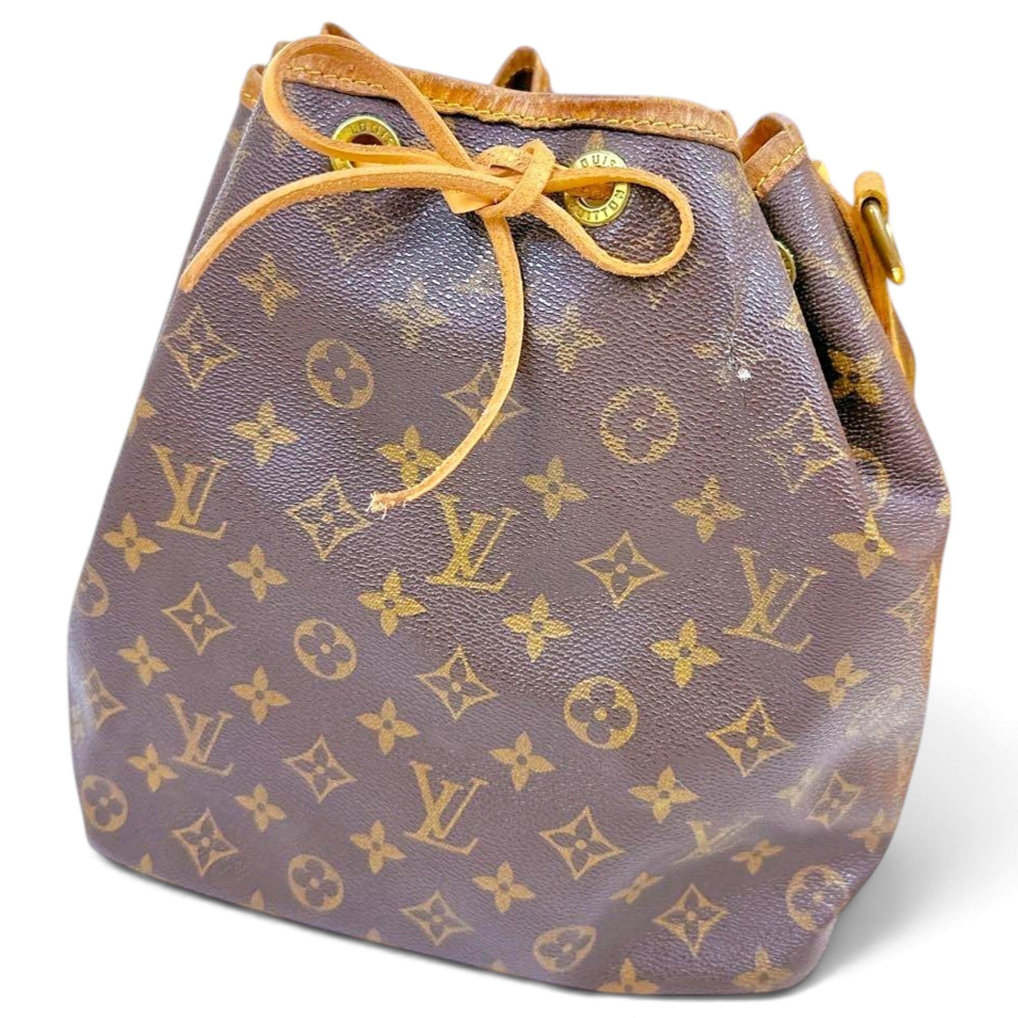 Noé leather handbag