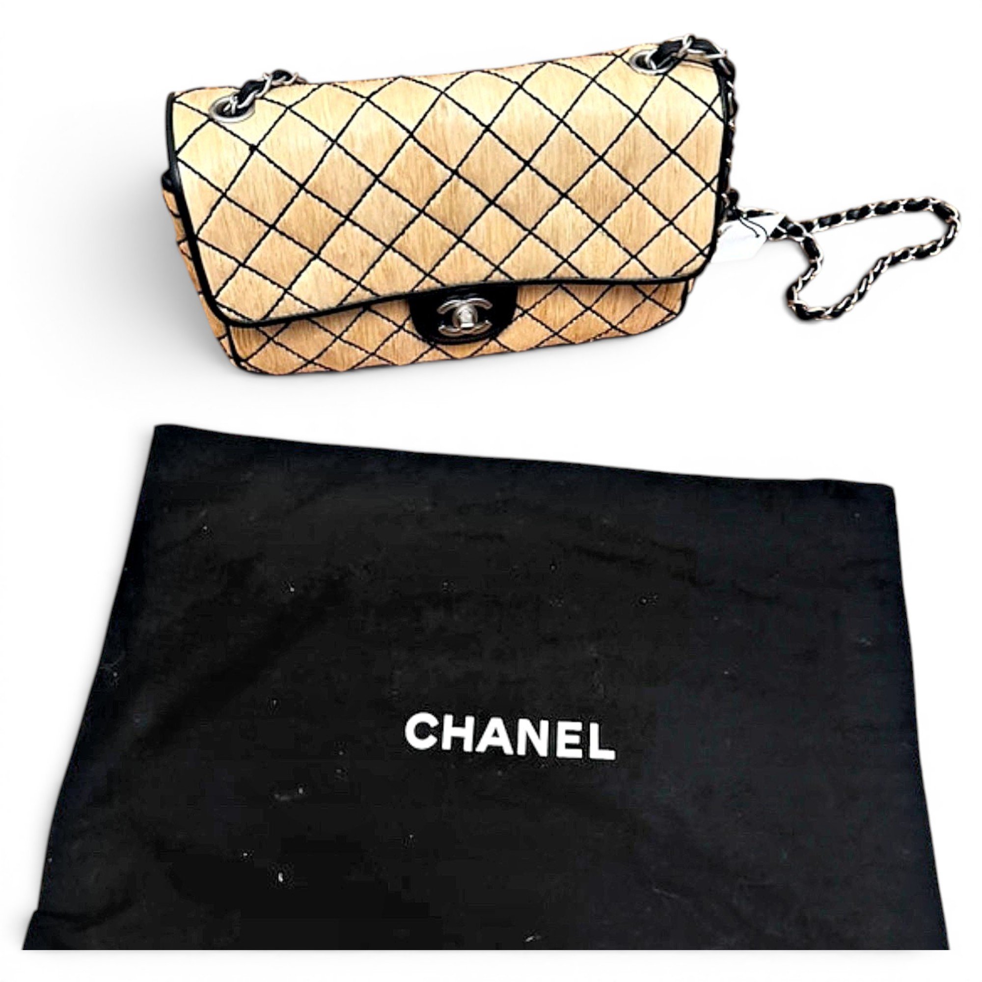 Timeless/Classique leather crossbody bag